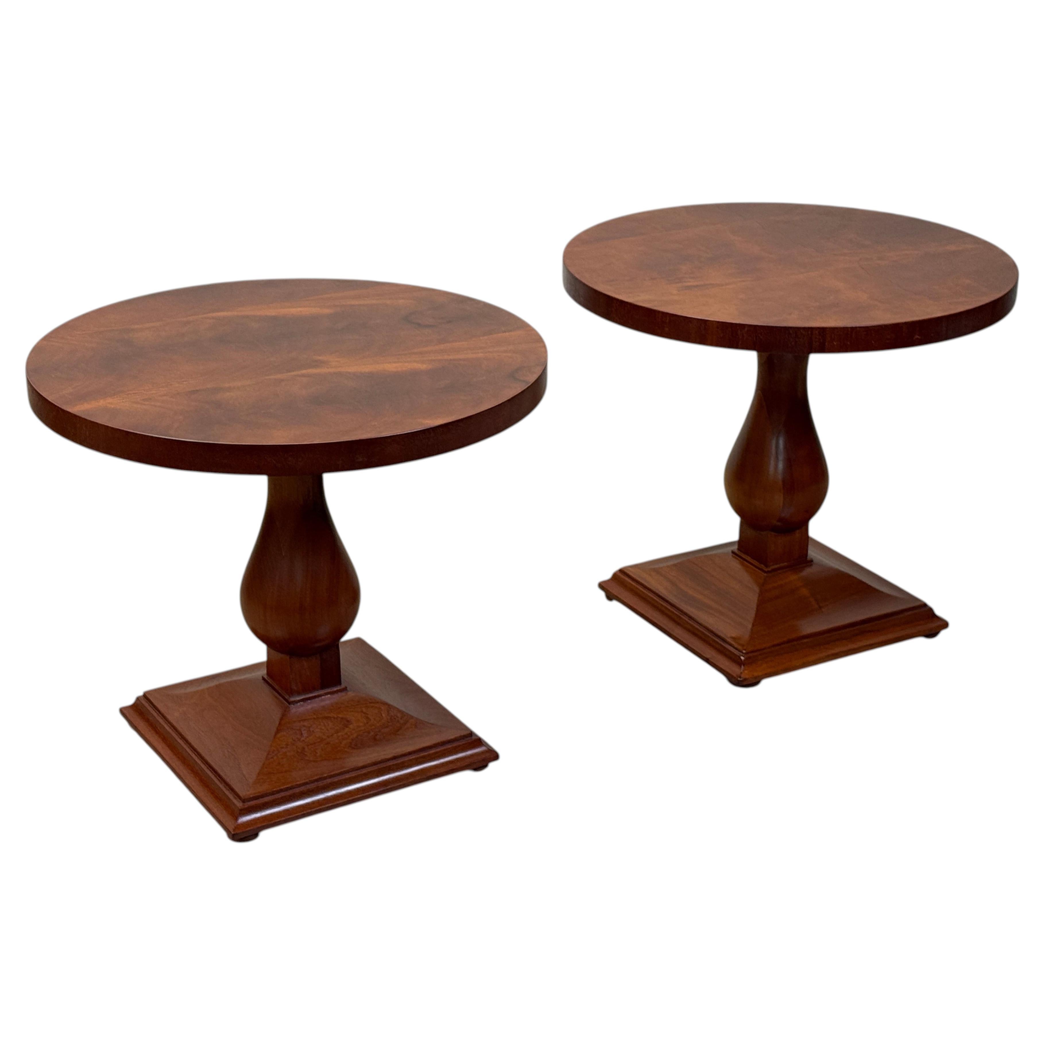 Paire de tables d'appoint par Edward Wormley pour Dunbar