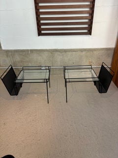 Paire de tables d'appoint de Mathieu Matégot