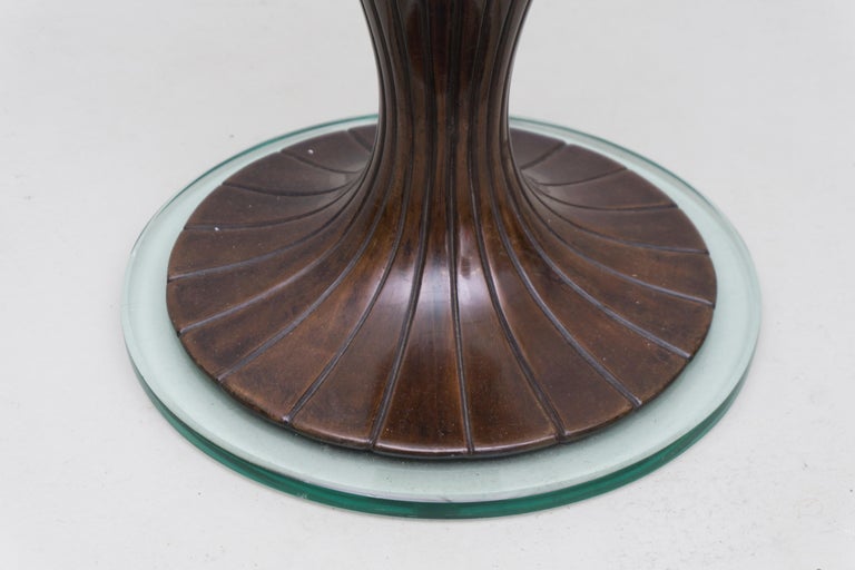 Mid-20th Century Pair of Side Tables by Osvaldo Borsani, Walnut, Brass, Italy, 1950 For Sale