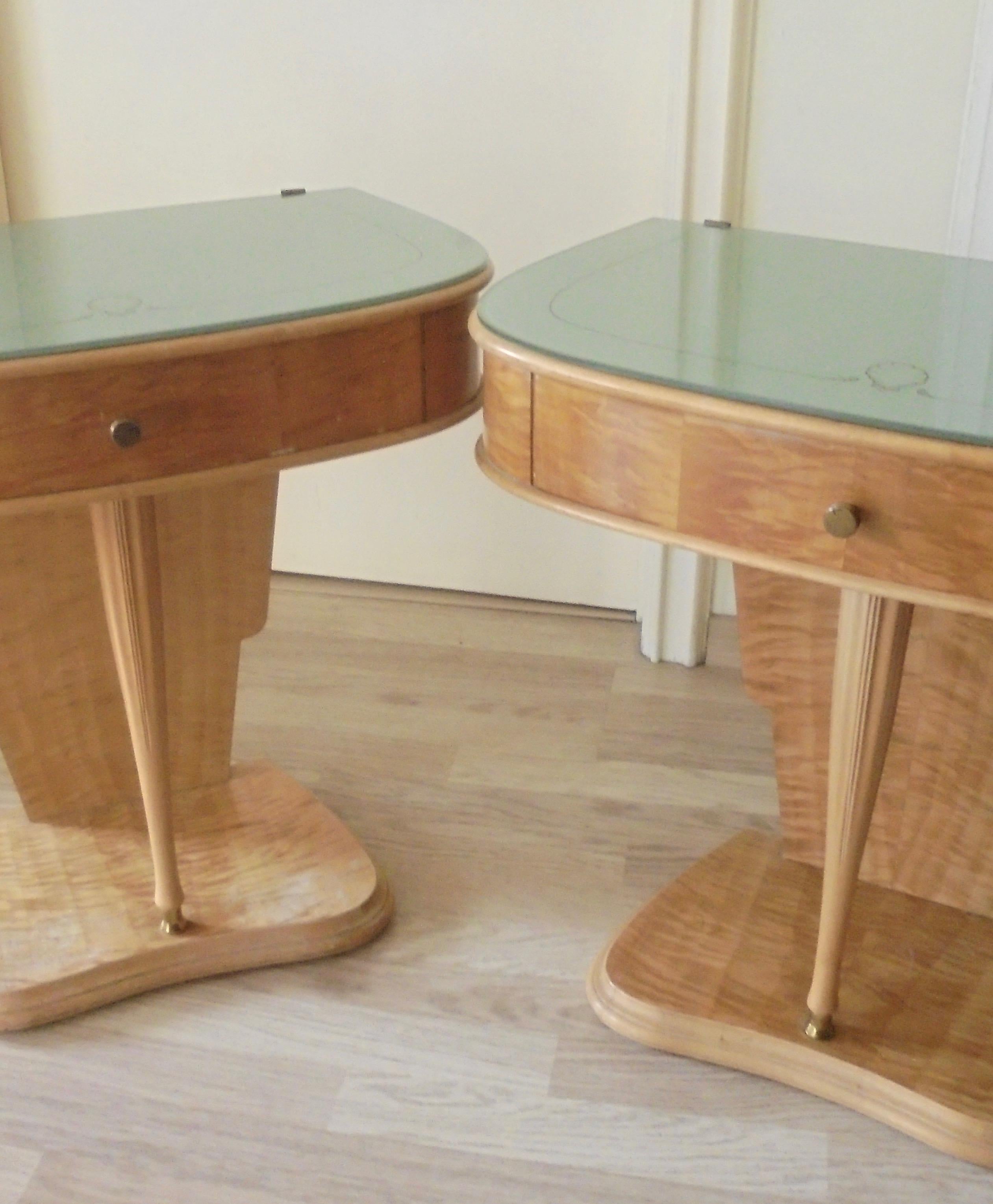 Mid-20th Century Pair of Side Tables by Paolo Buffa, Italy, 1950 For Sale