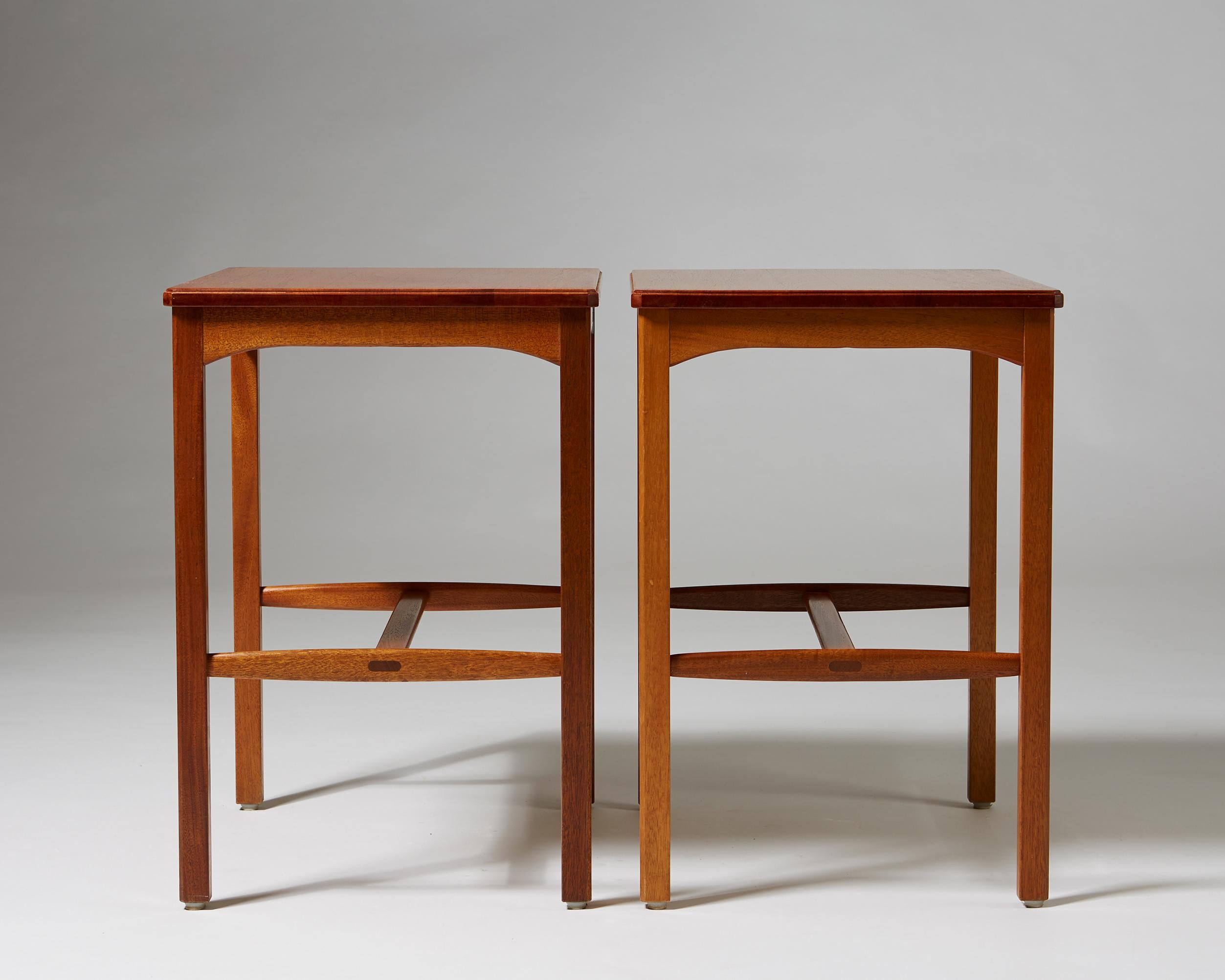 Scandinavian Modern Pair of Side Tables Designed by Carl Malmsten for Carl Löfving & Söner, Sweden