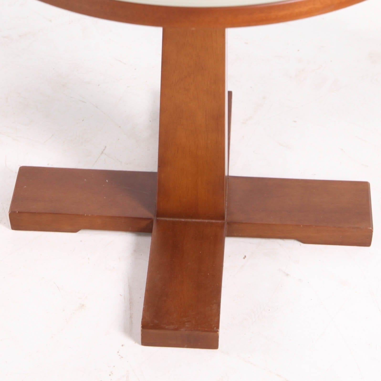 Pair of side tables In Good Condition For Sale In Isle Sur Sorgue, FR