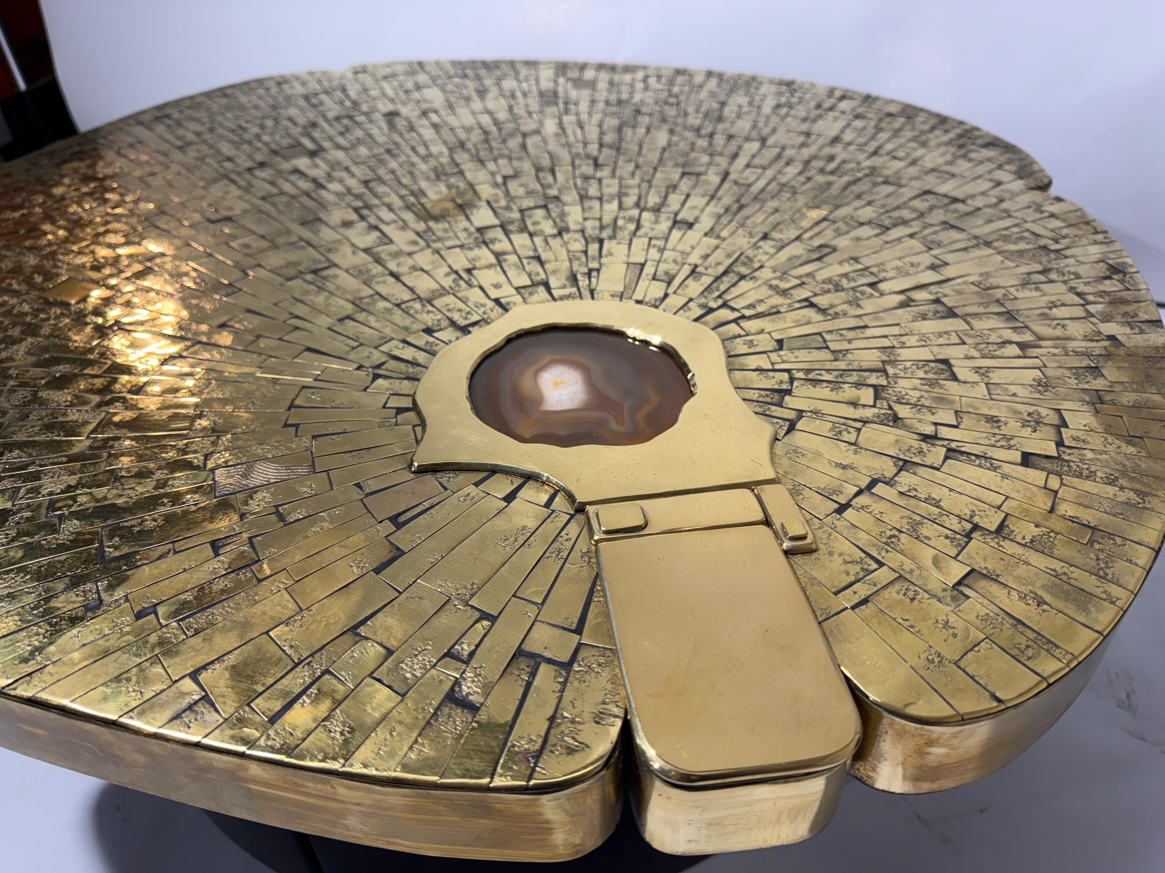 Pair of side tables in mosaic brass by Jean Claude Dresse. In Excellent Condition For Sale In Brussels, BE