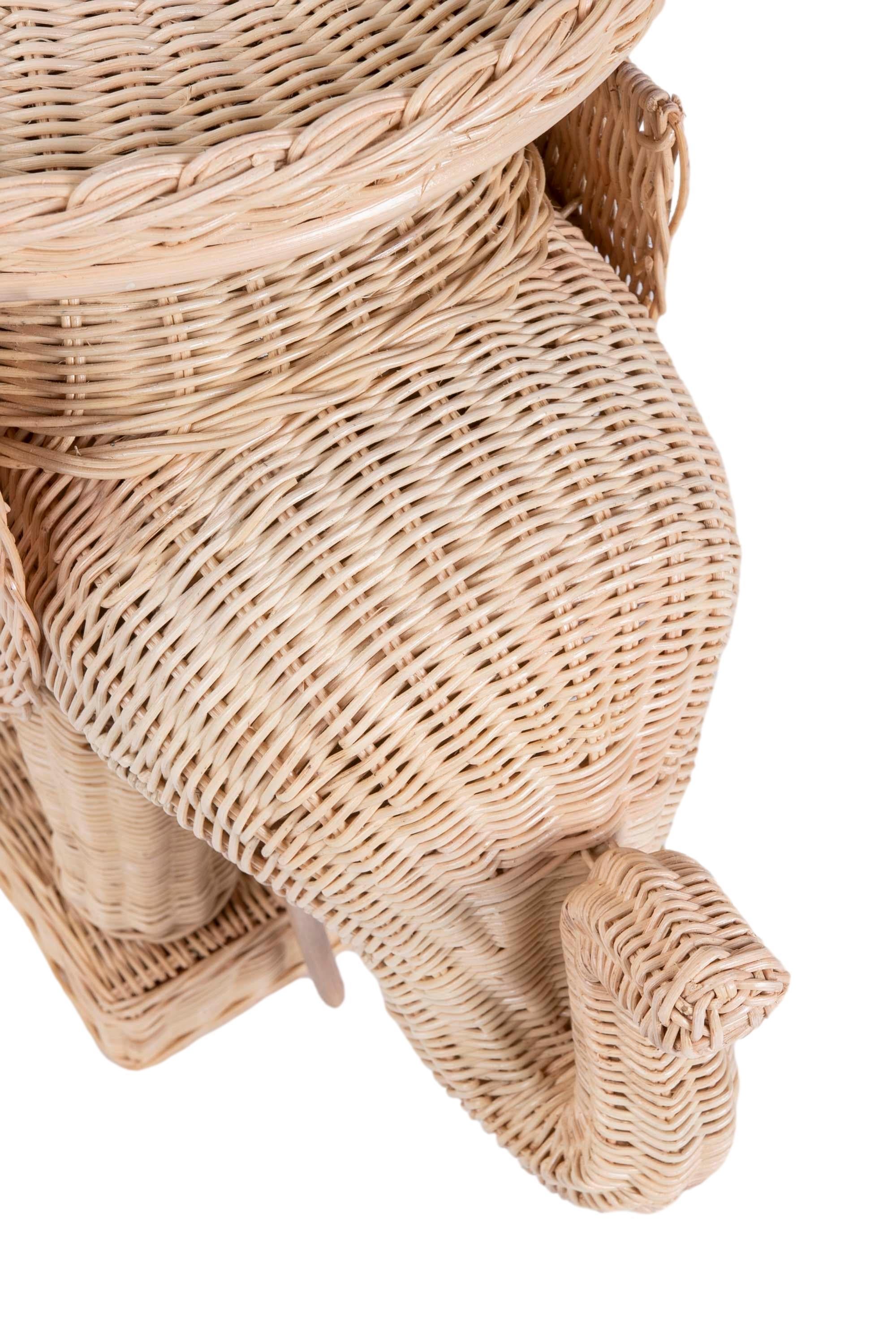Pair of Side Tables in the Shape of Wicker Elephants 3