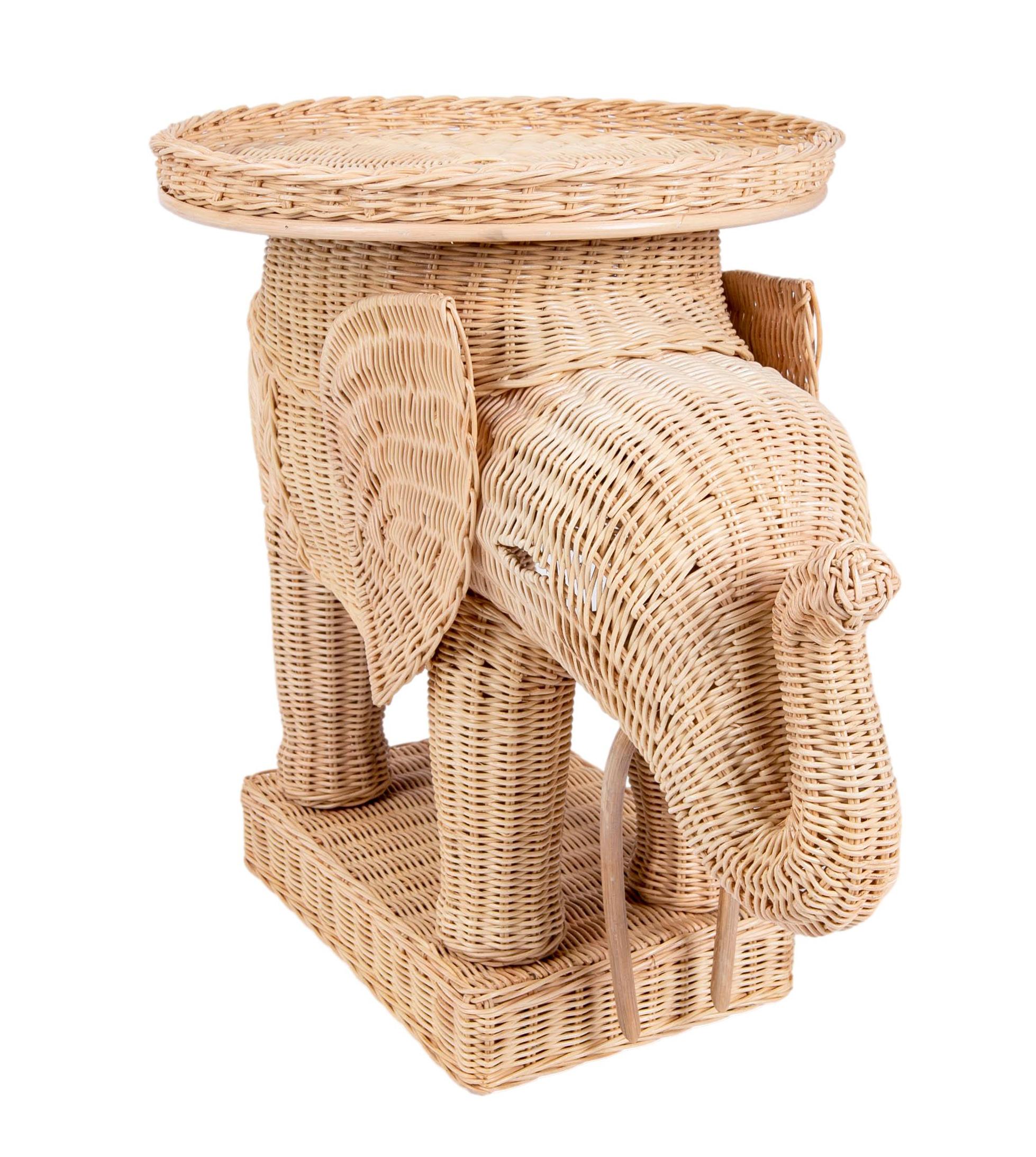 Pair of Side Tables in the Shape of Wicker Elephants 9