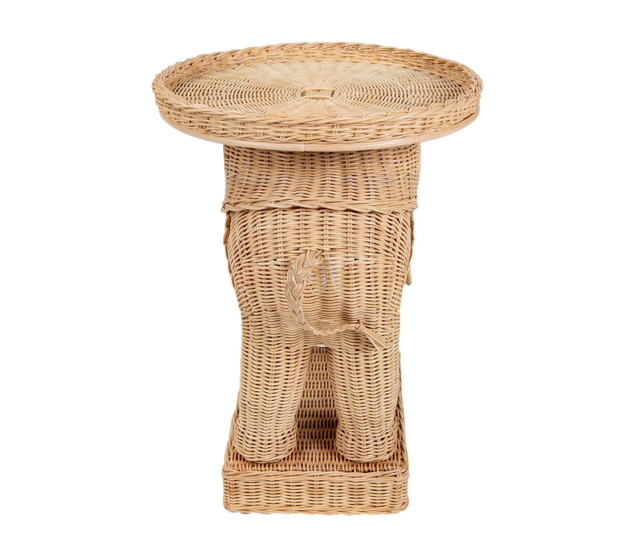 European Pair of Side Tables in the Shape of Wicker Elephants For Sale