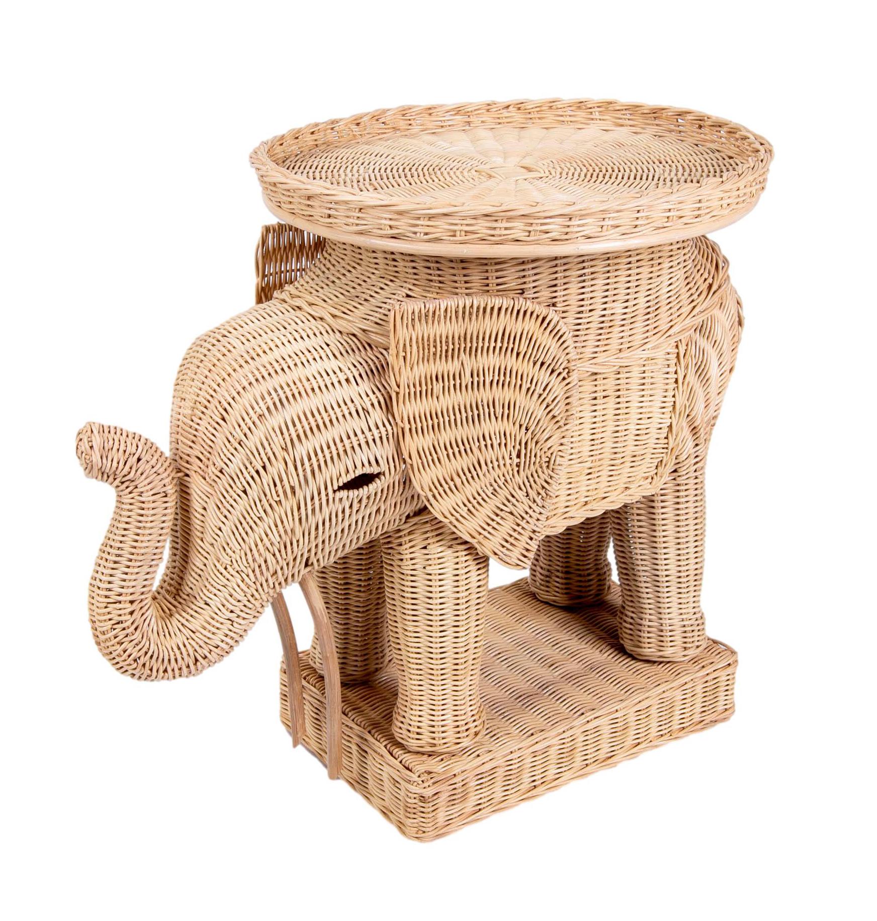 Pair of Side Tables in the Shape of Wicker Elephants For Sale 1