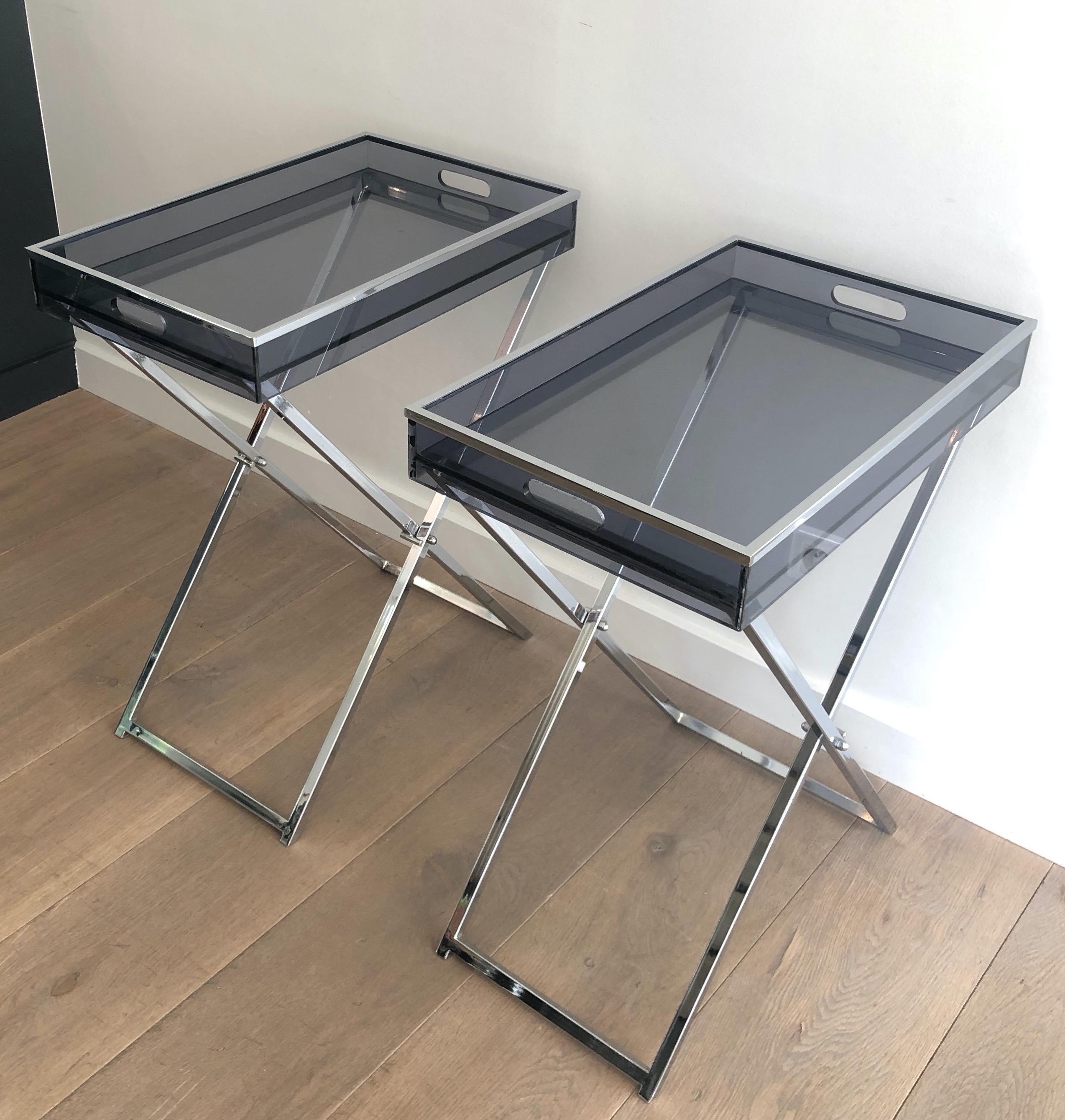 Mid-Century Modern Pair of Side Tables made of Folding Chrome Bases with Blueish Lucite Tops For Sale