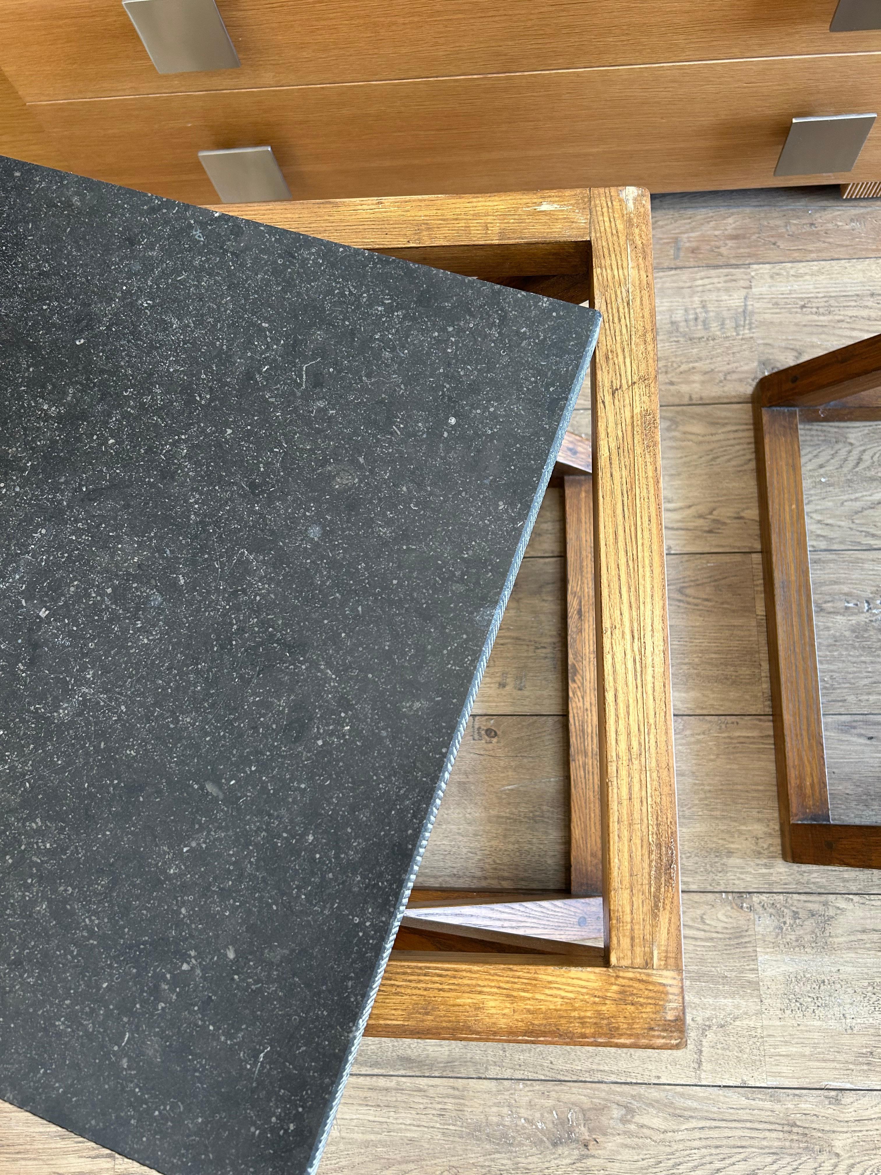 Paire de tables d'appoint, plateau en marbre, 20e siècle en vente 2