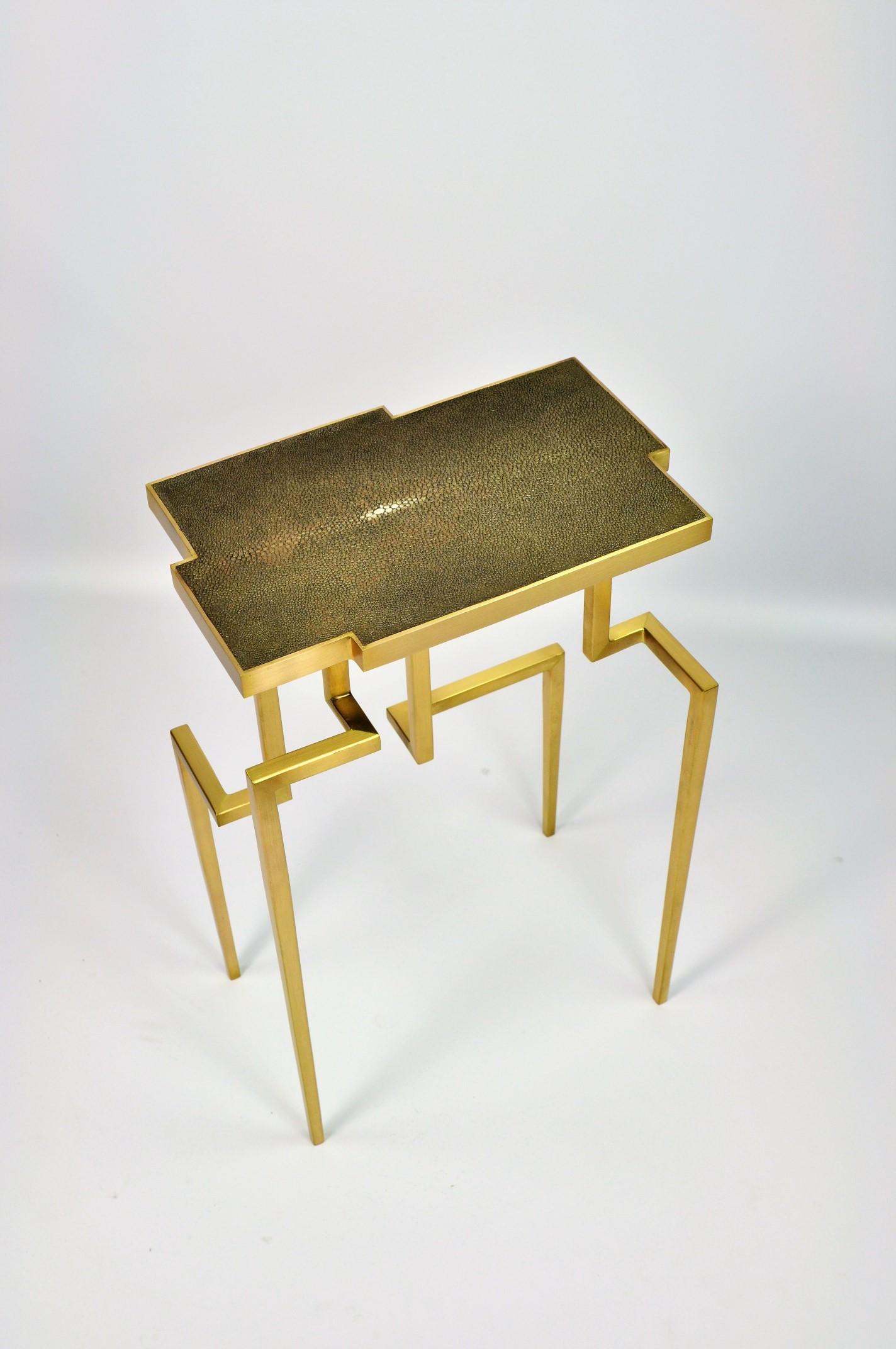French Pair of Side Tables PIXEL in Shagreen and Brass by Ginger Brown For Sale