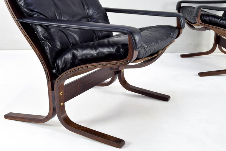 Pair of Siesta Leather Chairs and one Ottoman by Ingmar Relling for Westnofa 6