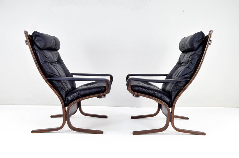 Pair of Siesta Leather Chairs and one Ottoman by Ingmar Relling for Westnofa 2