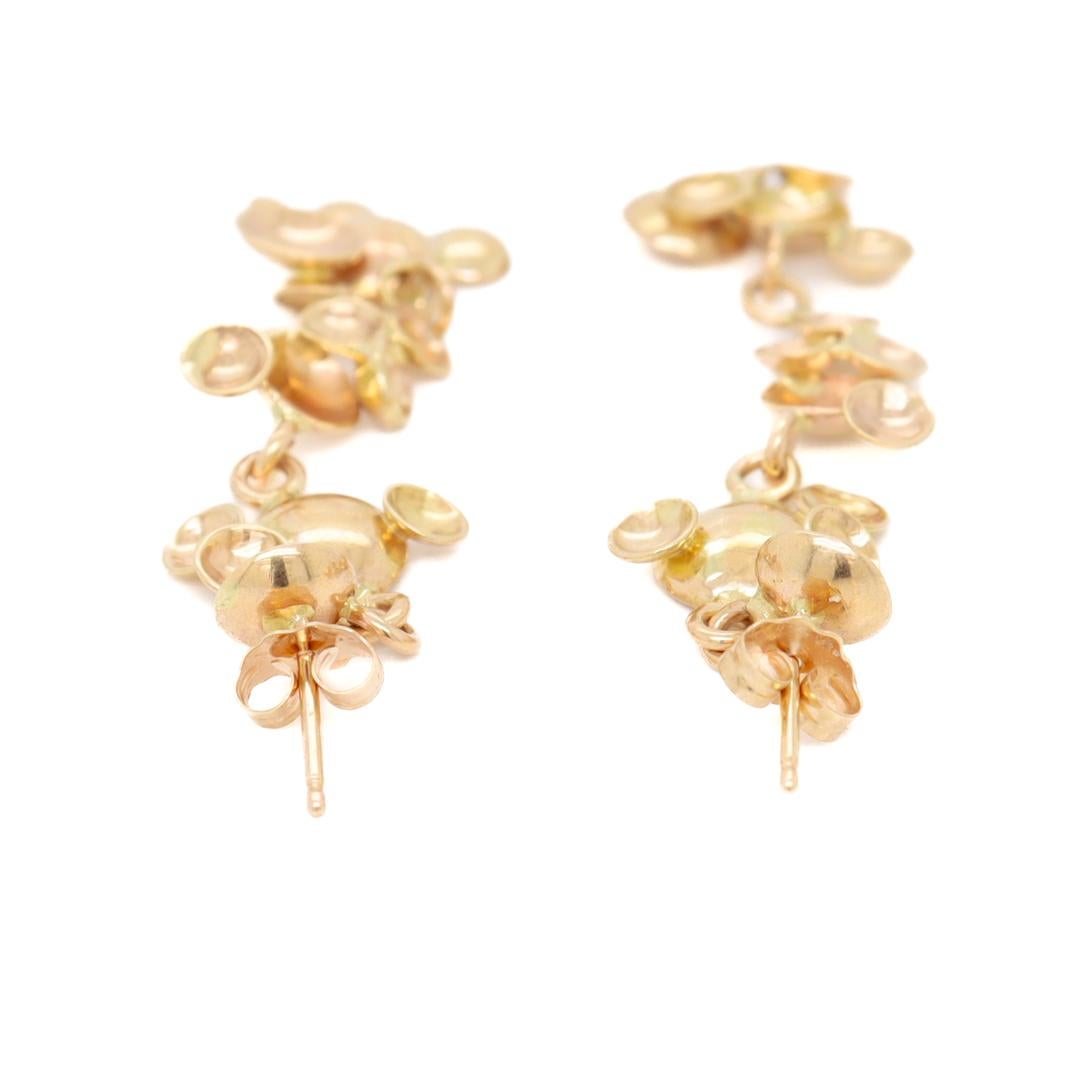 Coppia di orecchini modernisti firmati in oro 14k in vendita 3