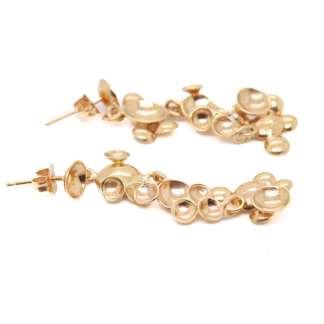 Coppia di orecchini modernisti firmati in oro 14k in vendita 4