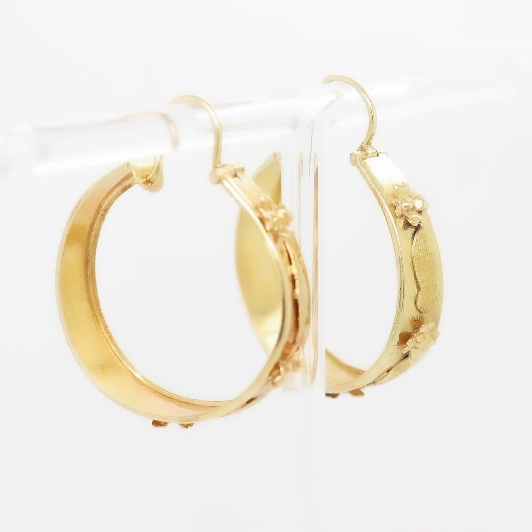 Pair of Signed 18k Corletto Etruscan Revival Style Hoop Earrings 2
