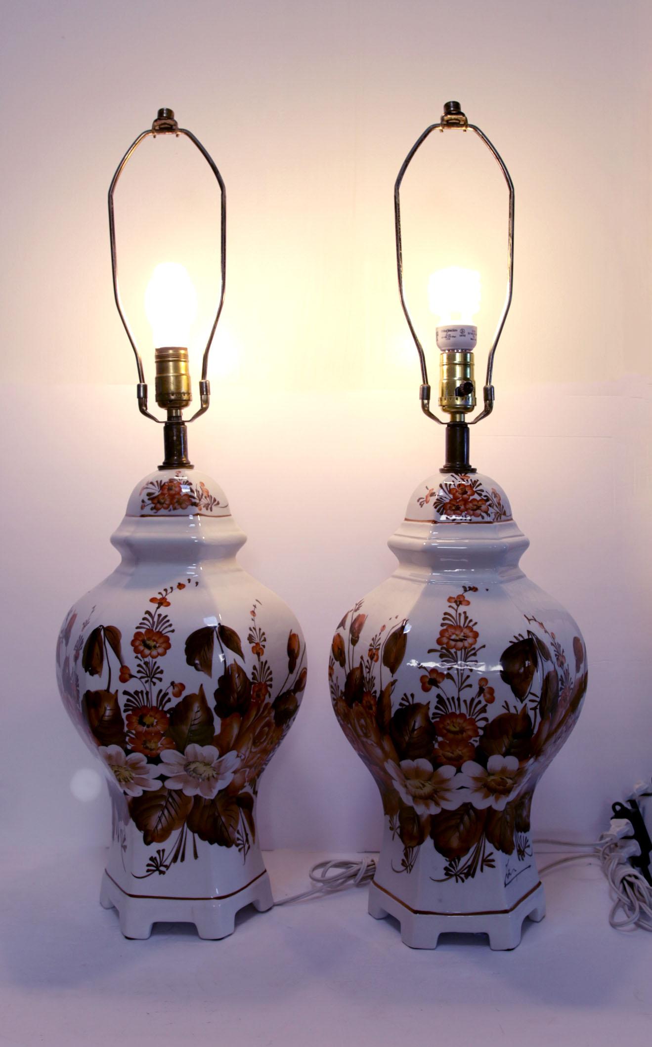 Ceramic Pair of Signed Antonio Zen Hexagonal Lamps, Made in Italy For Sale