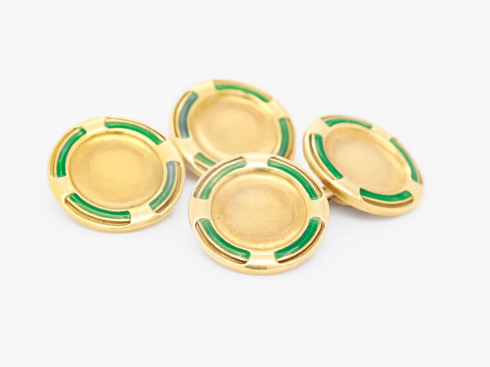 Un bel paio di gemelli d'epoca in stile Art Déco.

Da Bailey, Banks & Biddle.

In oro giallo 14k con riflessi di smalto verde.

Sul retro il marchio B B & B / 14k. 

Gemelli da polso Deco semplicemente meravigliosi per un uomo elegante!