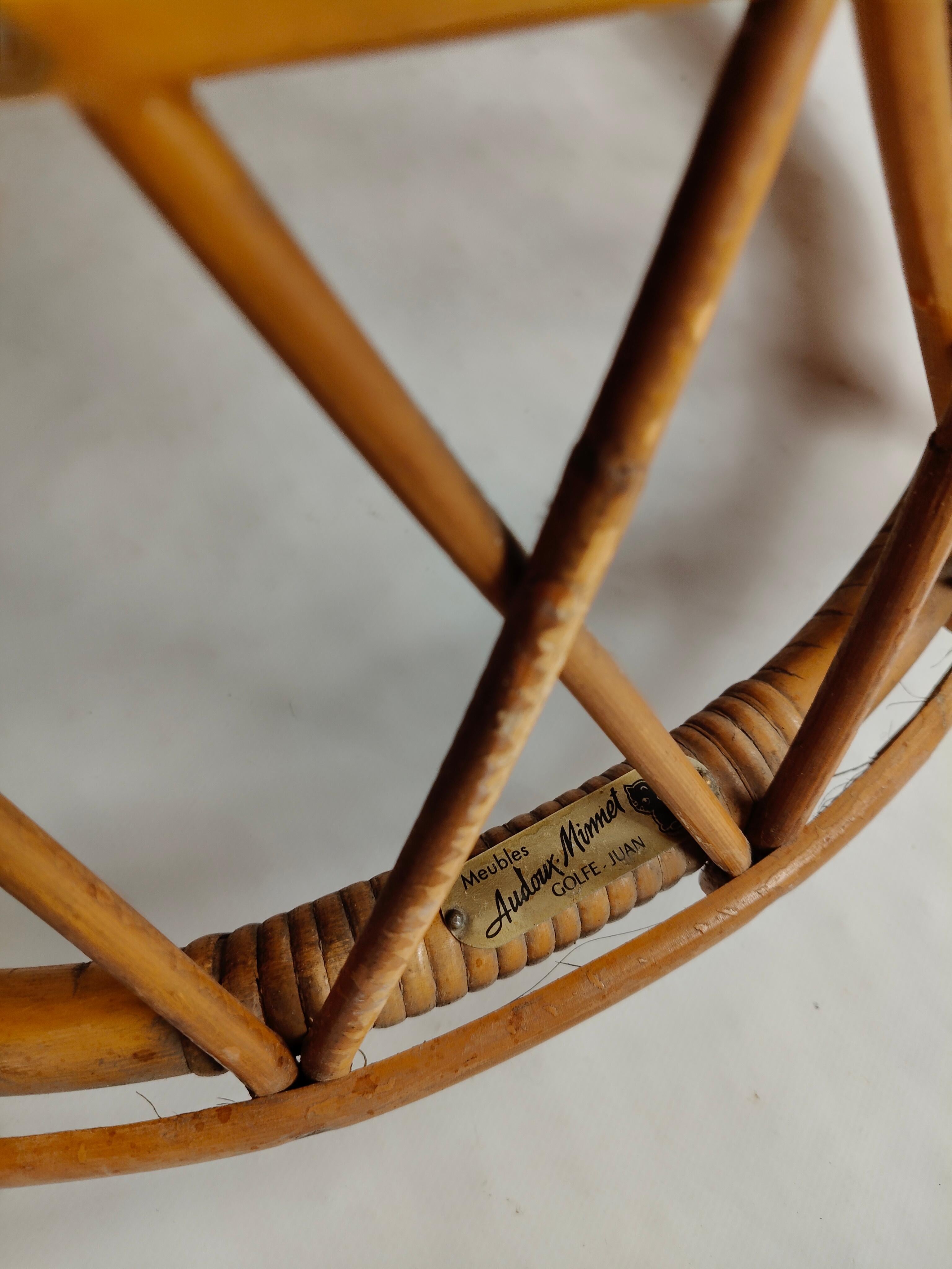 Coppia di lettini in rattan a cesto firmati 