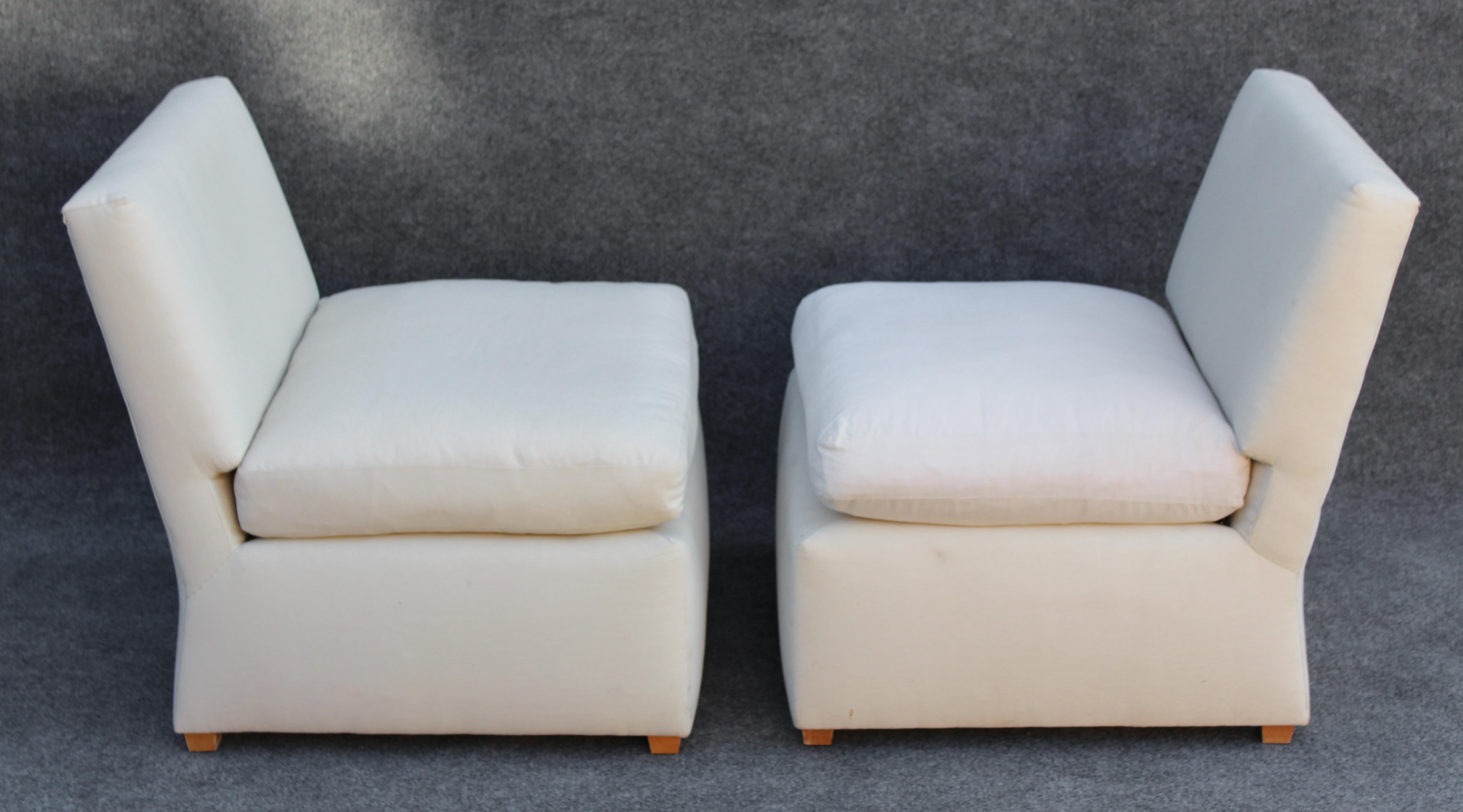 Late 20th Century Pair of Signed Billy Baldwin White Upholstered Postmodern Slipper Lounge Chairs 