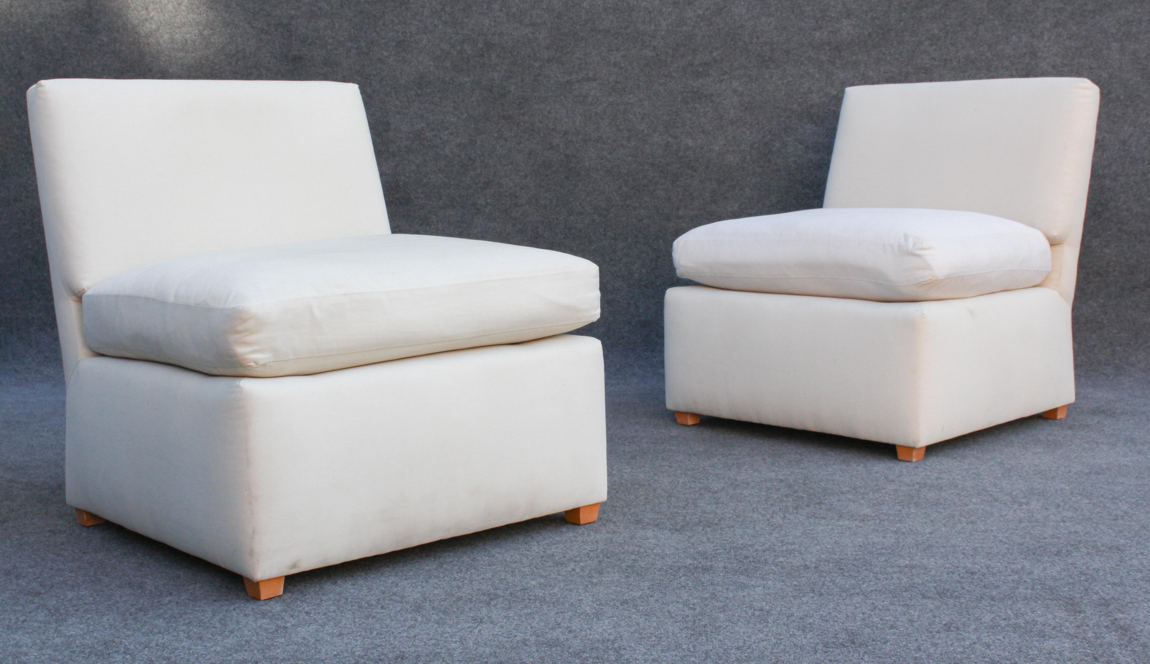 Pair of Signed Billy Baldwin White Upholstered Postmodern Slipper Lounge Chairs  2