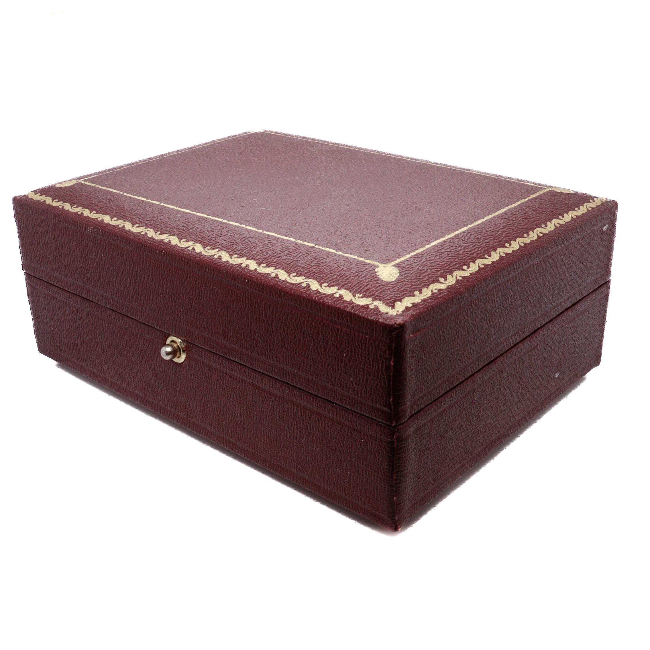 Paar signierte Salz- und Pfefferstreuer aus Sterlingsilber von Asprey & Garrard in einer Box im Angebot 5