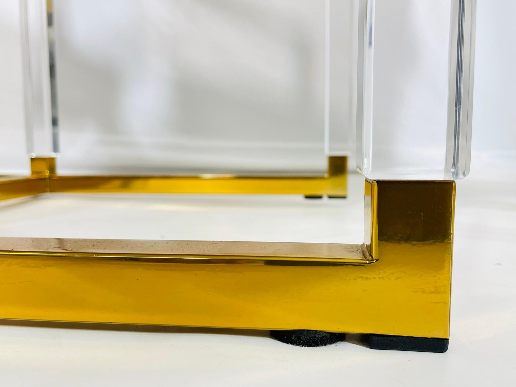 Paire de fauteuils en lucite signés Charles Hollis Jones, Collectional, années 1980 en vente 5