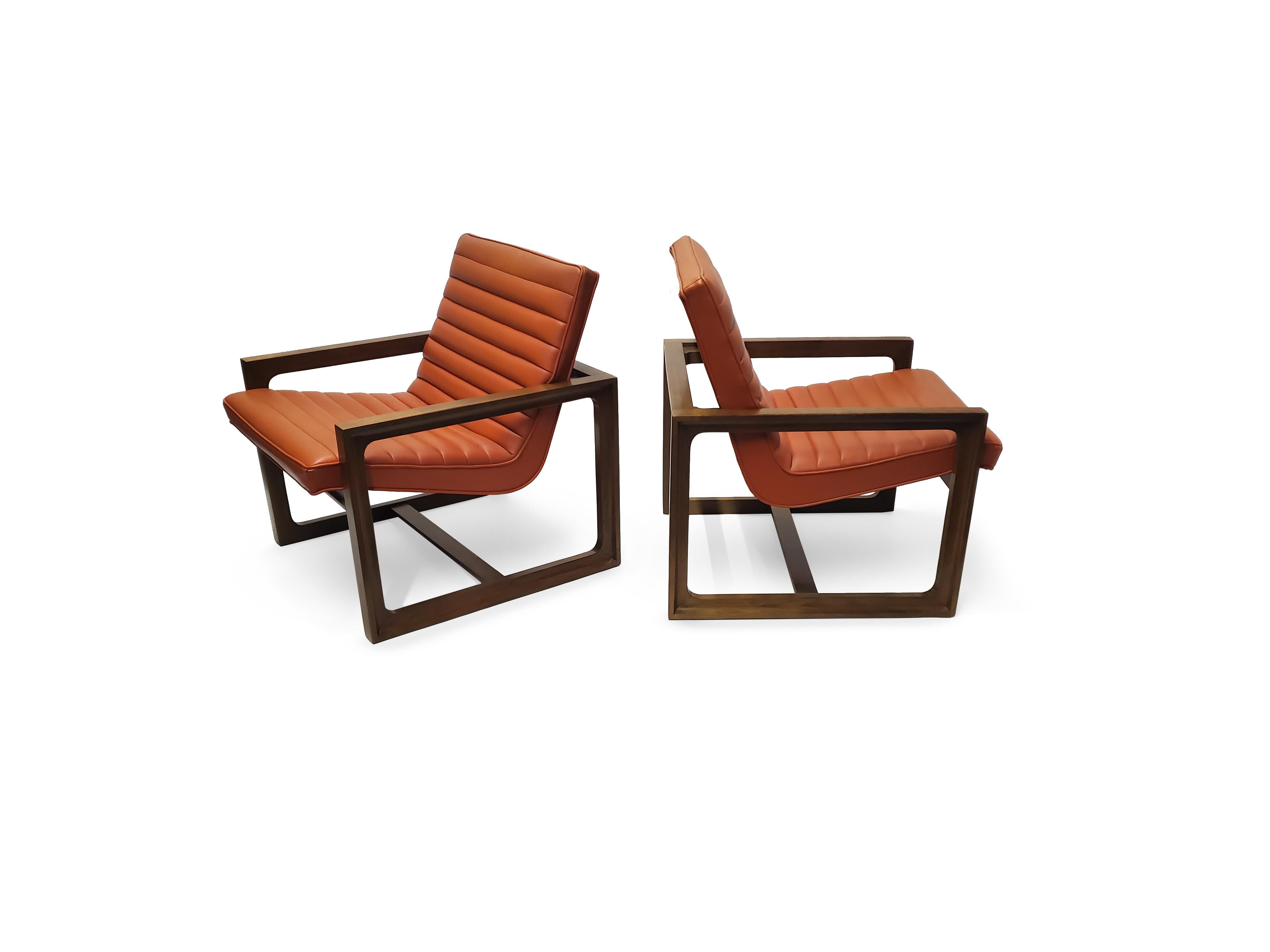 Pair of Signed Drexel Walnut Frame Floating Lounge Chairs  In Good Condition For Sale In Middlesex, NJ