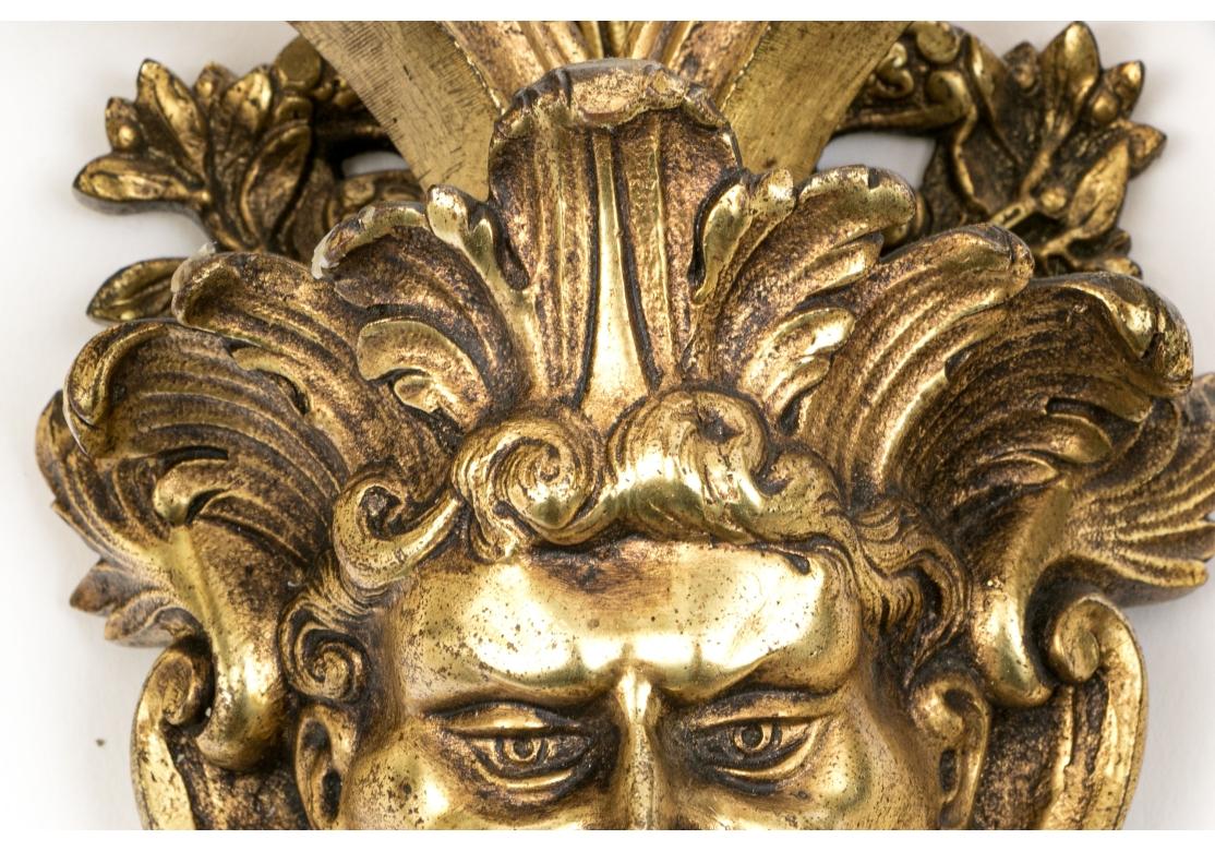 Coppia di applique firmate in bronzo dorato francese in stile neoclassico in vendita 7