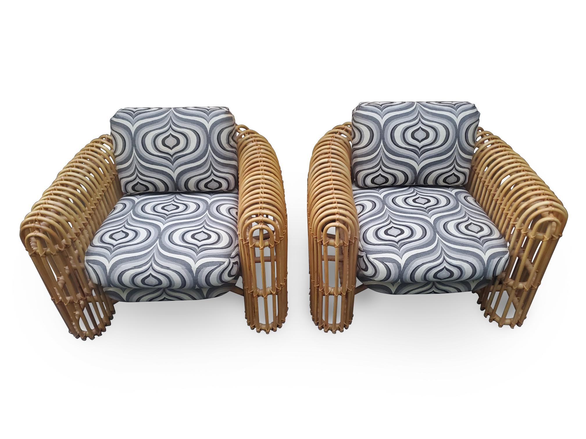 Paire de chaises longues signées Henry Olko en rotin et canne Rib Series en vente 3