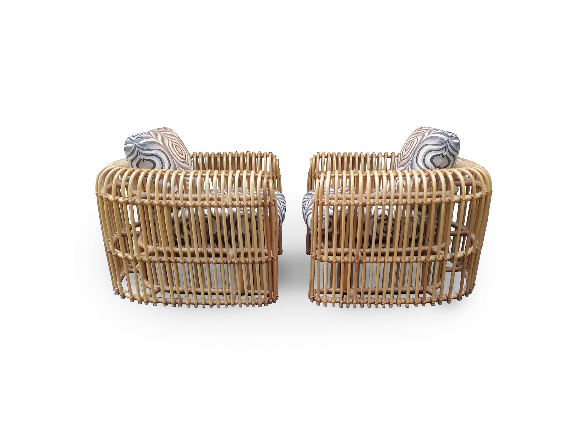 Paire de chaises longues signées Henry Olko en rotin et canne Rib Series en vente 8