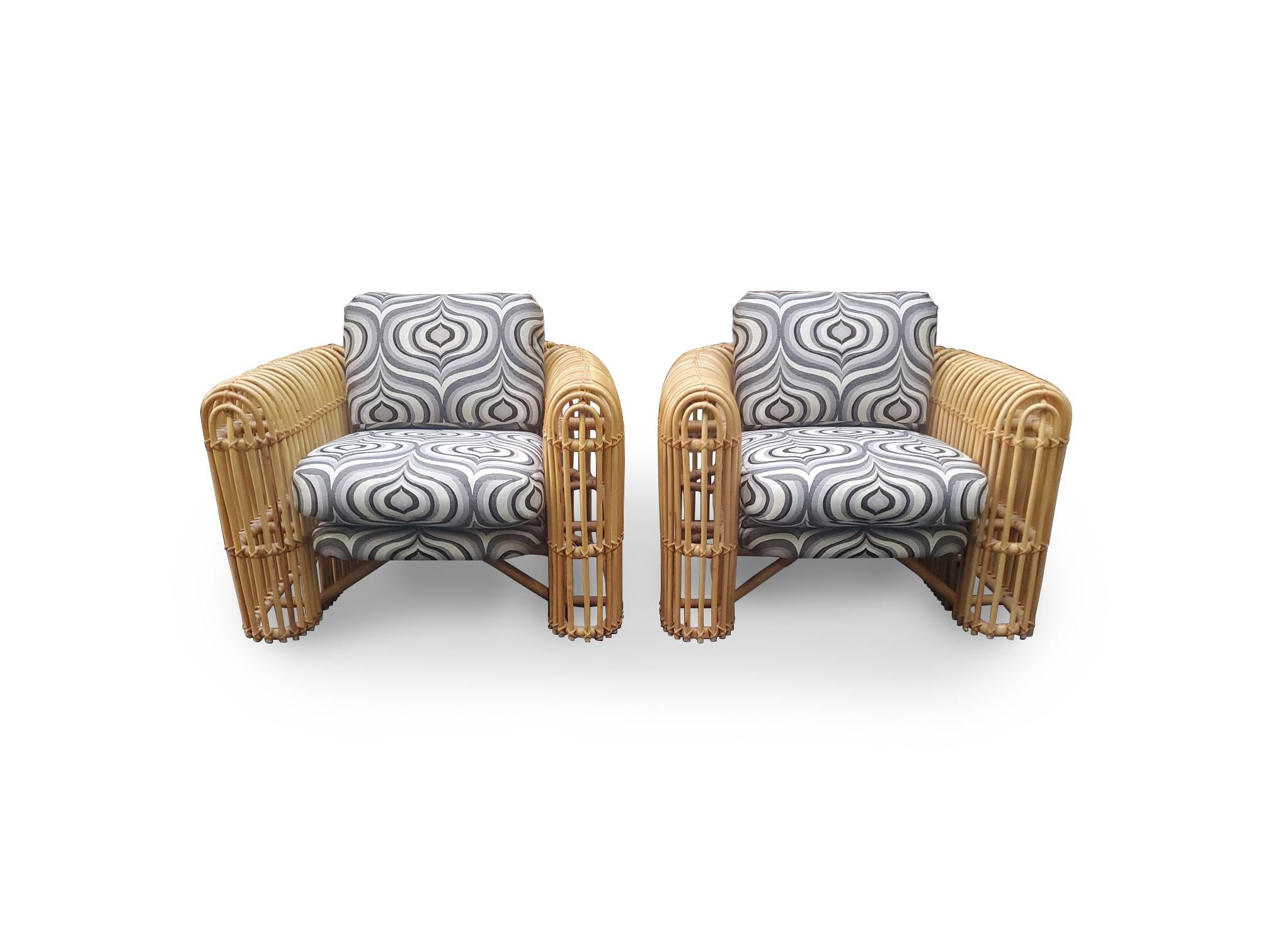 Paire de chaises longues signées Henry Olko en rotin et canne Rib Series en vente 2