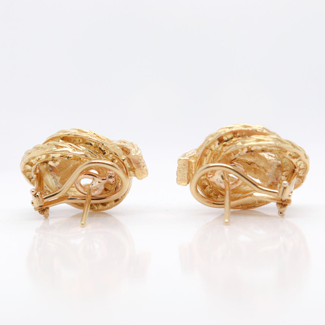 Women's or Men's Pair of Signed Hermes 18k Gold Vendôme Earrings For Sale