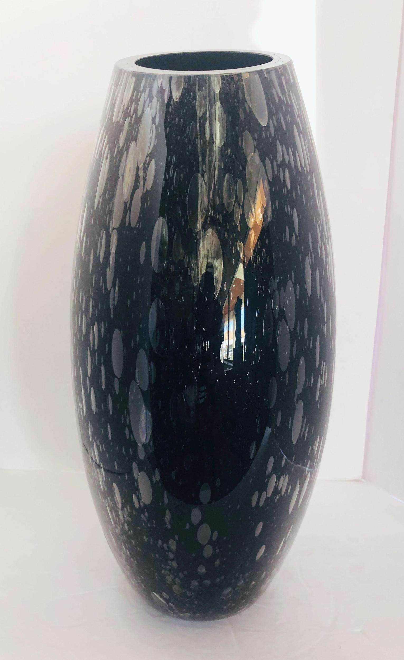Two Signed Italian Vases w/ Black Murano Glass by Alberto Donà, 1980s For Sale 4