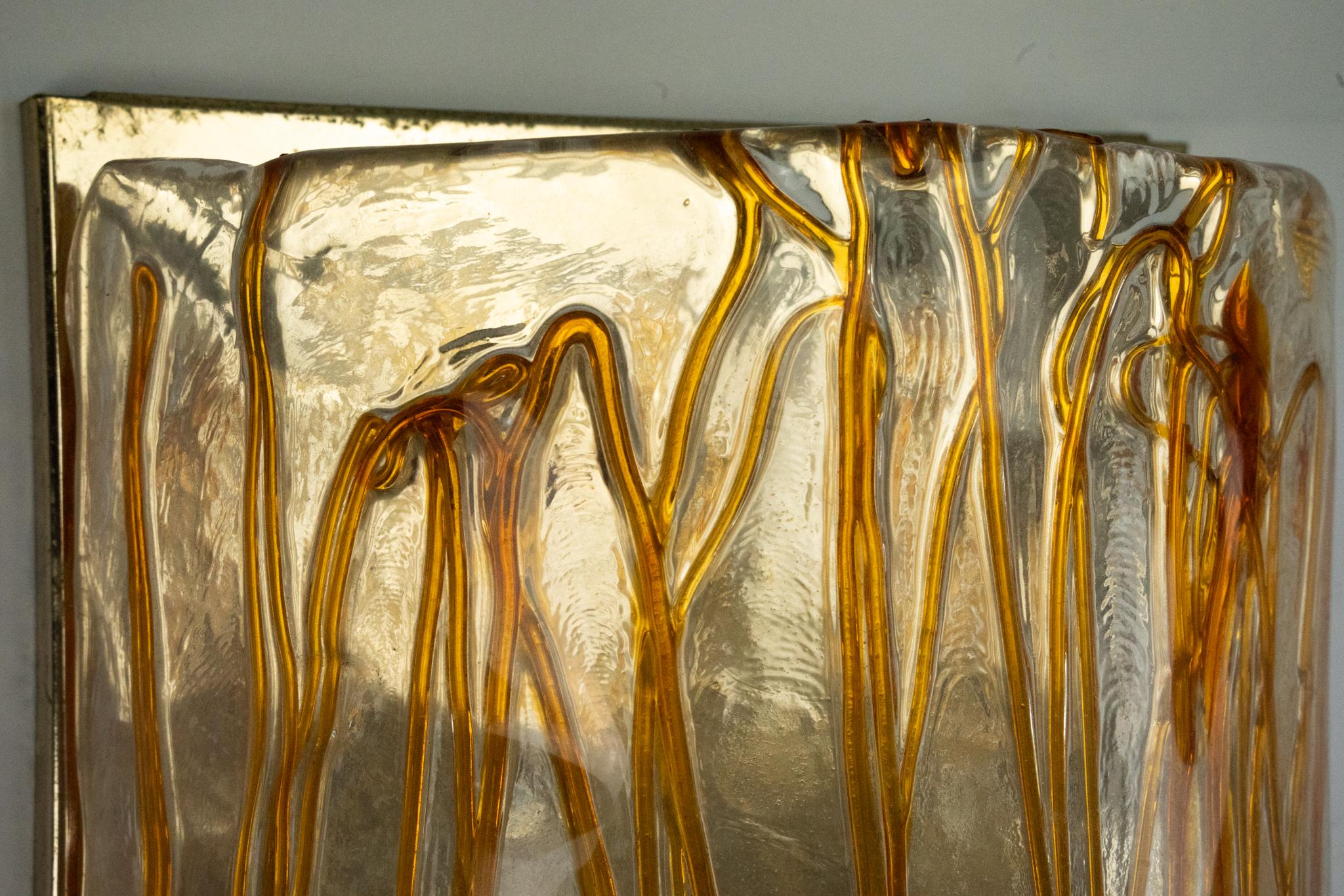 Pareja de apliques de cristal de Murano grueso firmados por La Murrina. Italia, años setenta. en venta 2