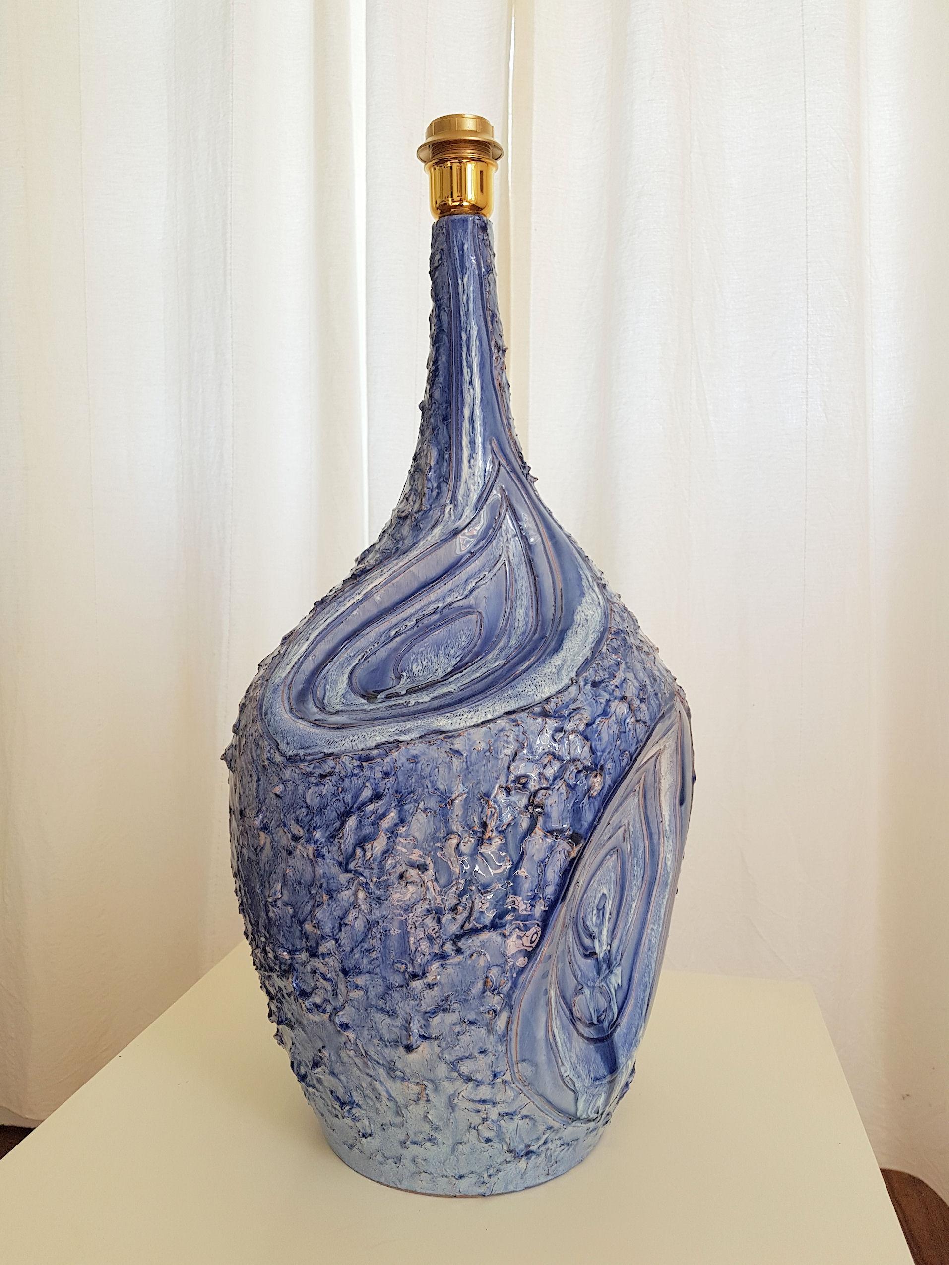 Late 20th Century Large Textured Blue & White Ceramic Signed Italian Mid-Century Mod Table Lamps