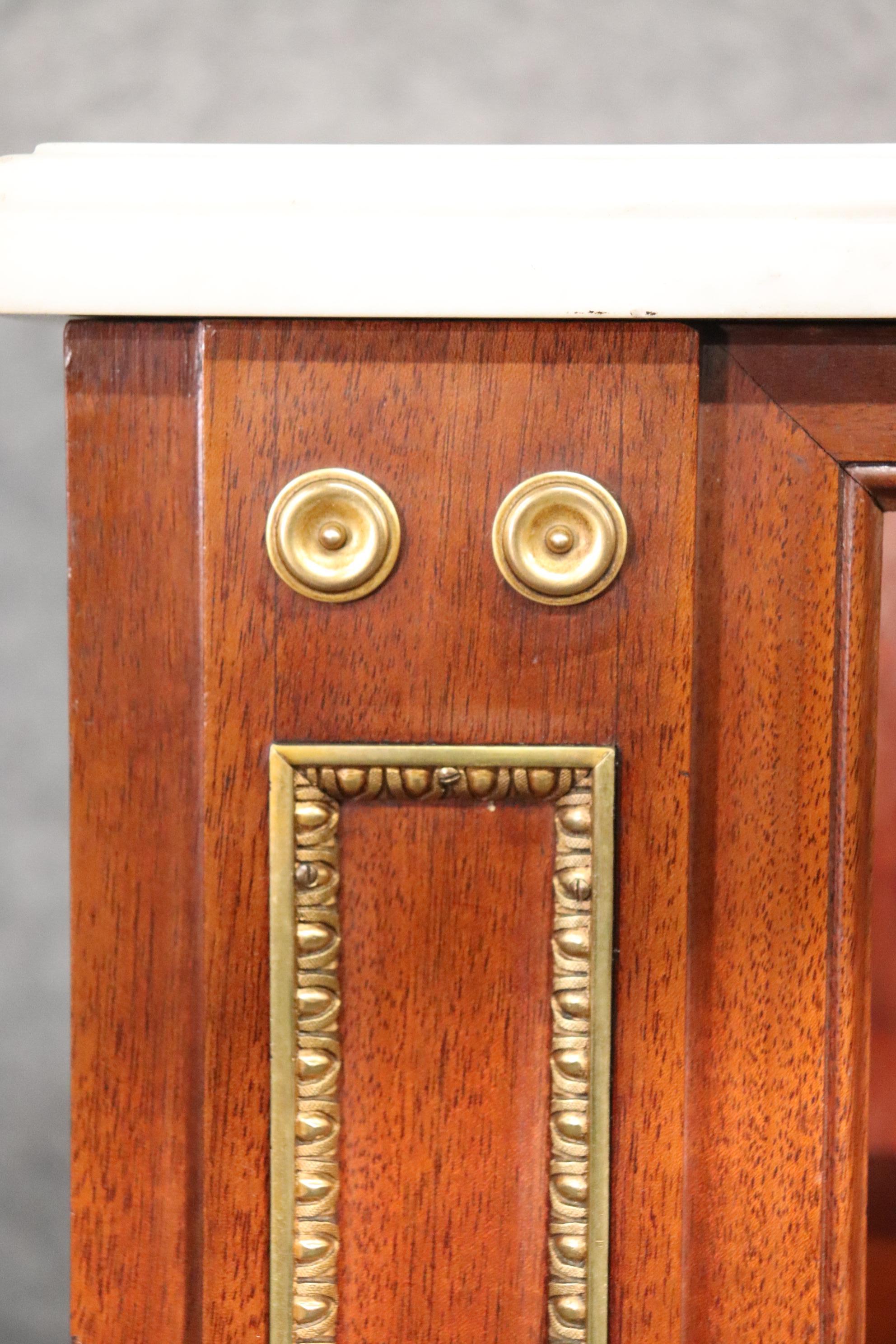 Pair of Signed Maison Jansen Marble Top Brass Trimmed Bookcases Book Shelves For Sale 3