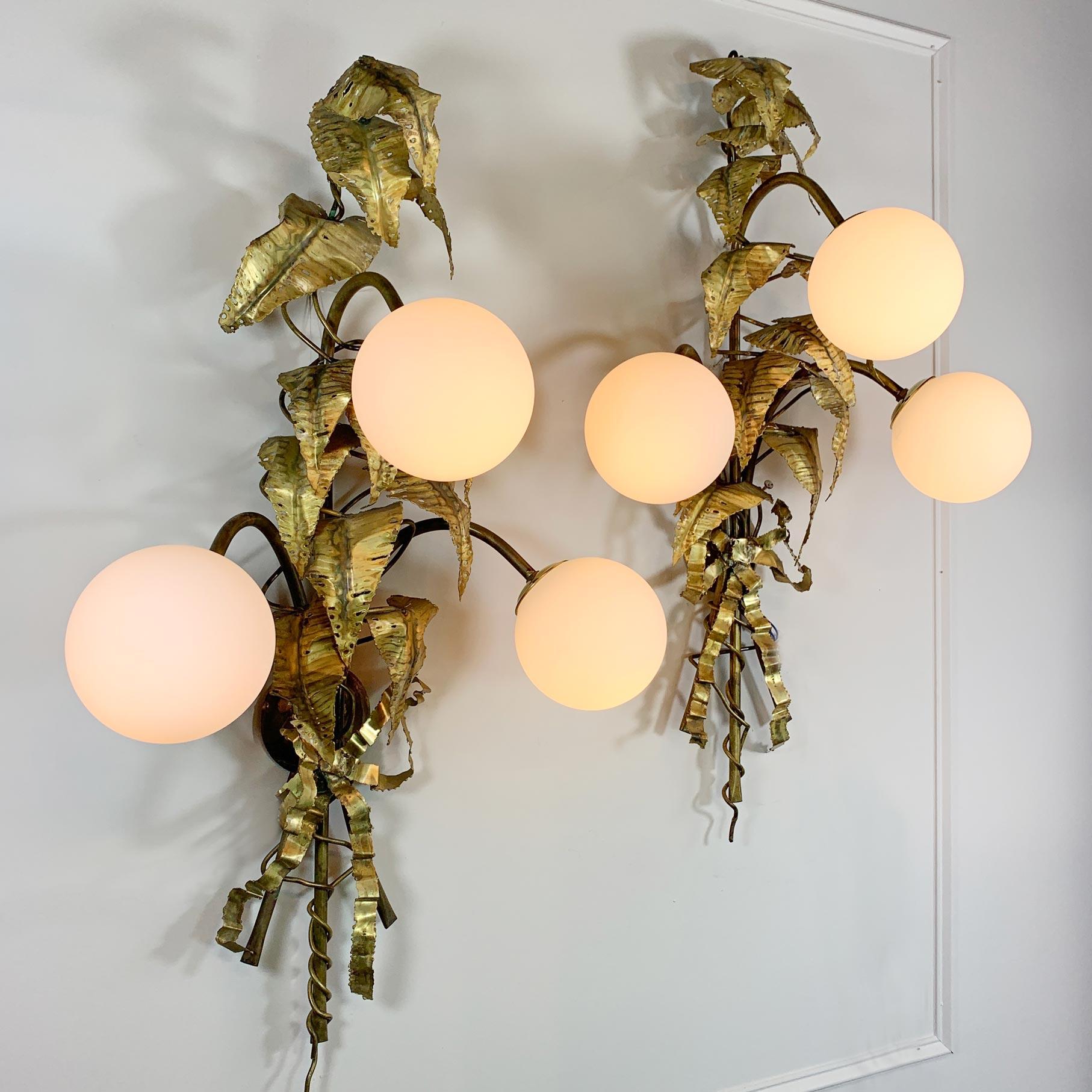 Brutalist Signed P. Mas Rossi Naturalistic Gold Leaf Wall Lights For Sale