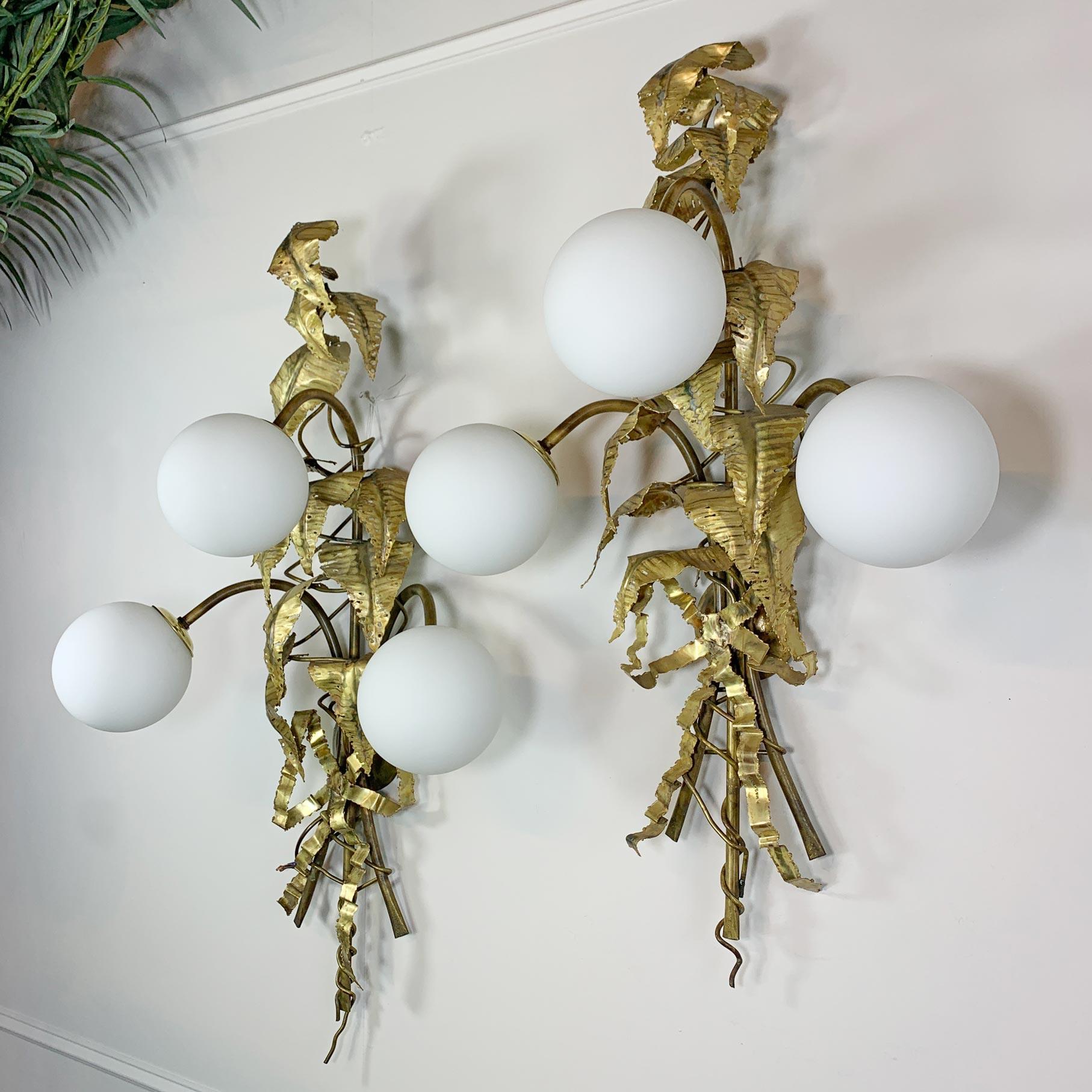 Hand-Crafted Signed P. Mas Rossi Naturalistic Gold Leaf Wall Lights For Sale