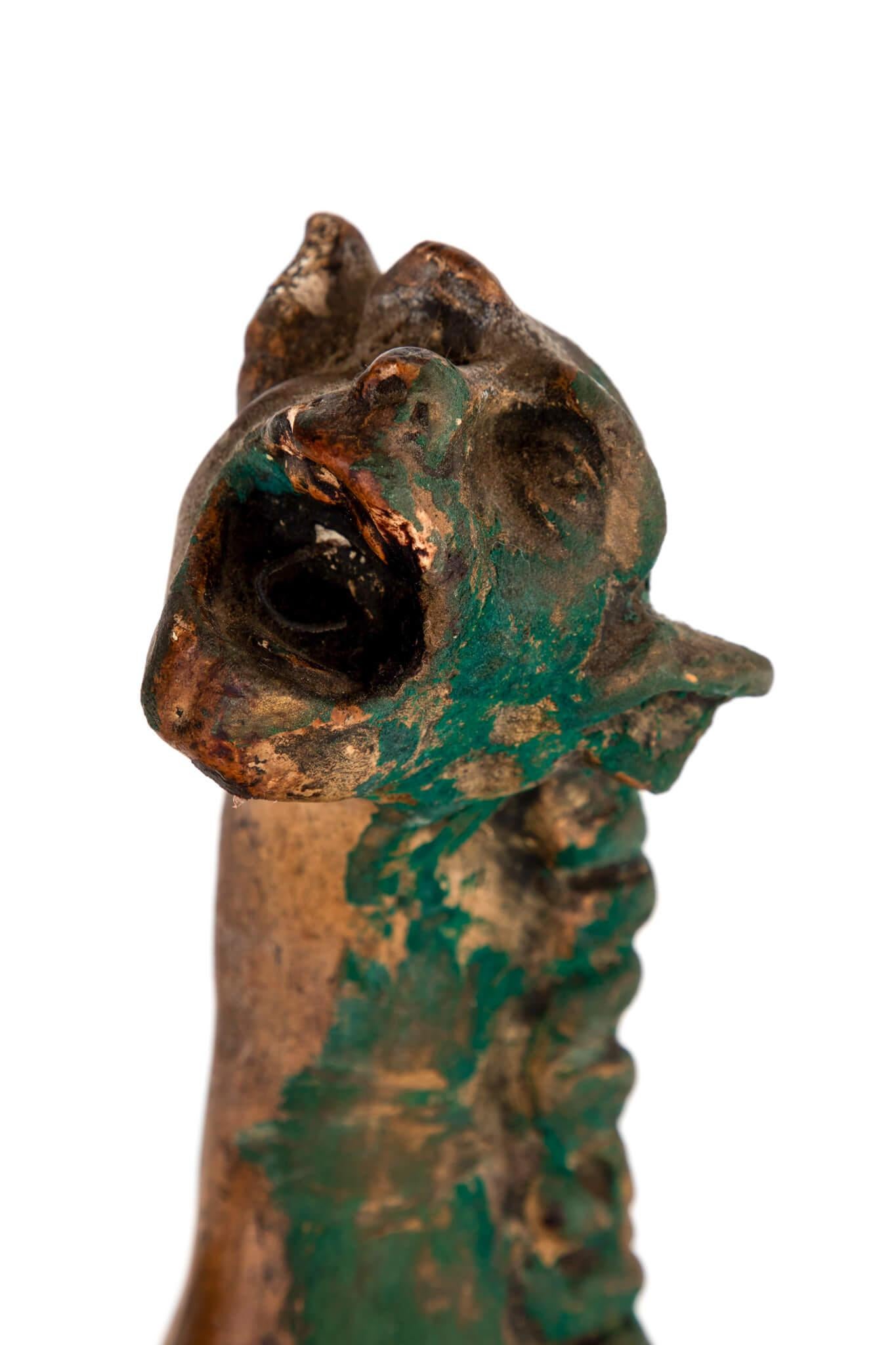 Coppia di gargoyle di Drargon in gesso firmati in vendita 1