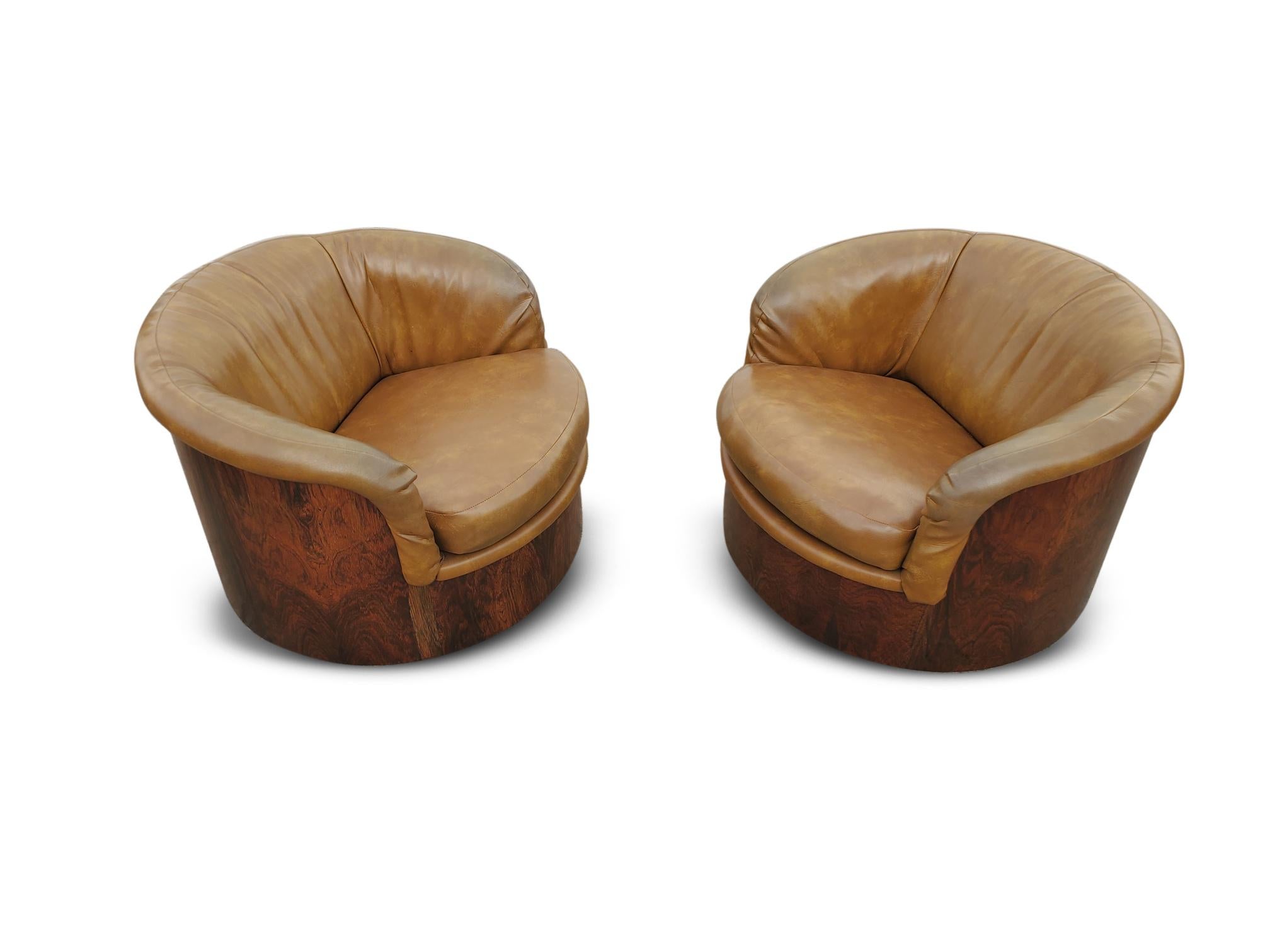 Pair of Signed Rosewood Plycraft Swivel Lounge Chairs  For Sale 3