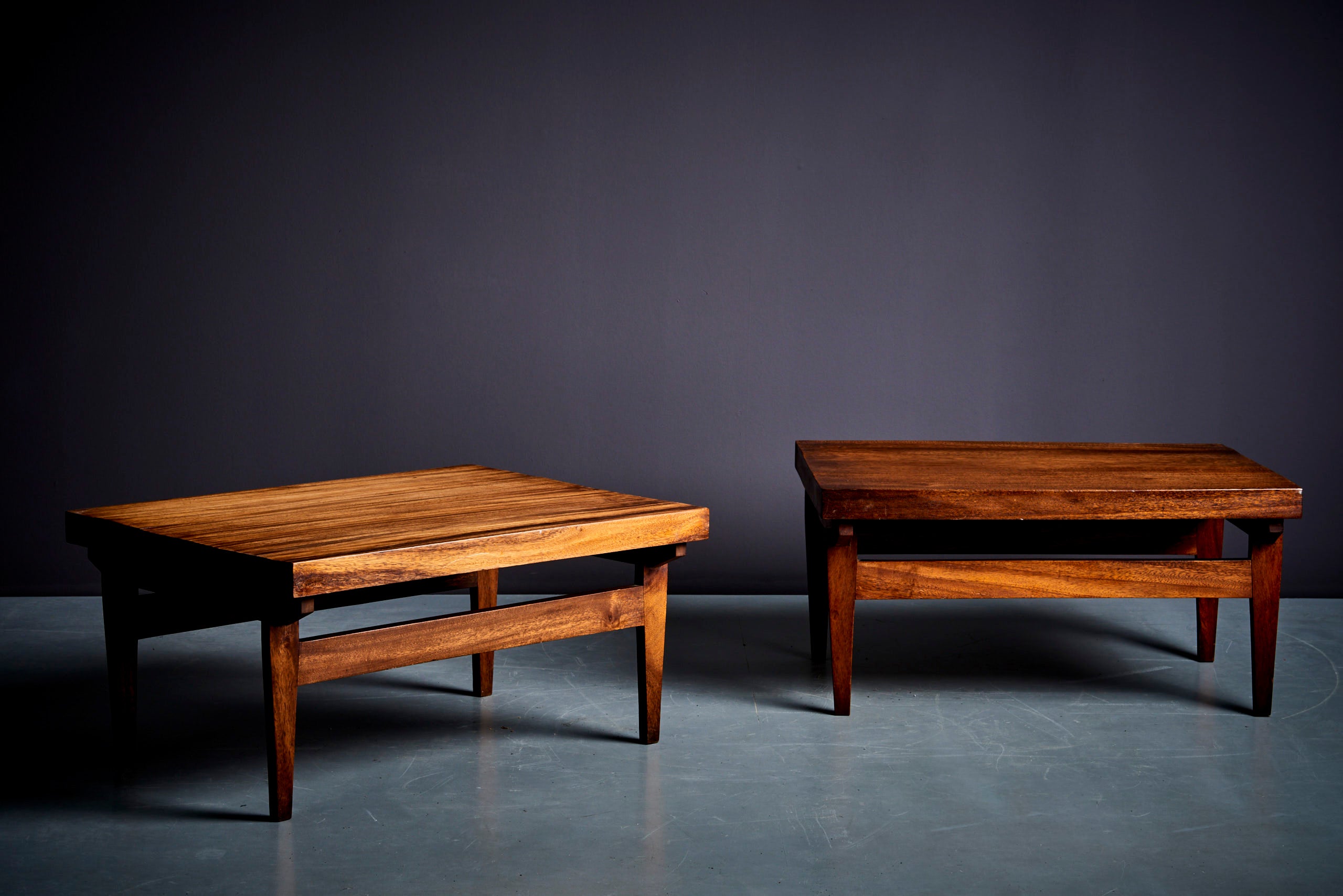 Ein Paar signierte Studio Craft Beistelltische, Guatemala, 1960er Jahre (American Arts and Crafts) im Angebot