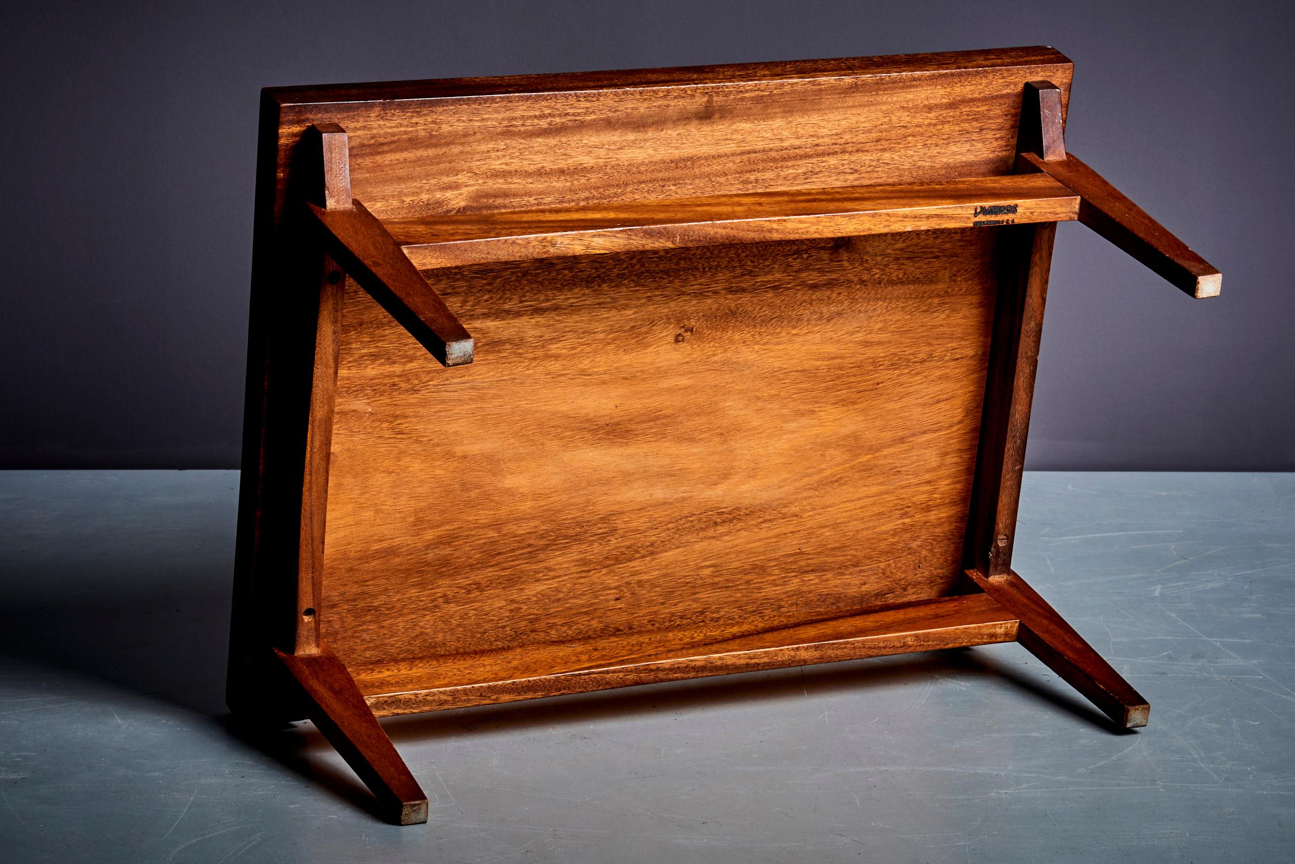 Ein Paar signierte Studio Craft Beistelltische, Guatemala, 1960er Jahre im Angebot 2