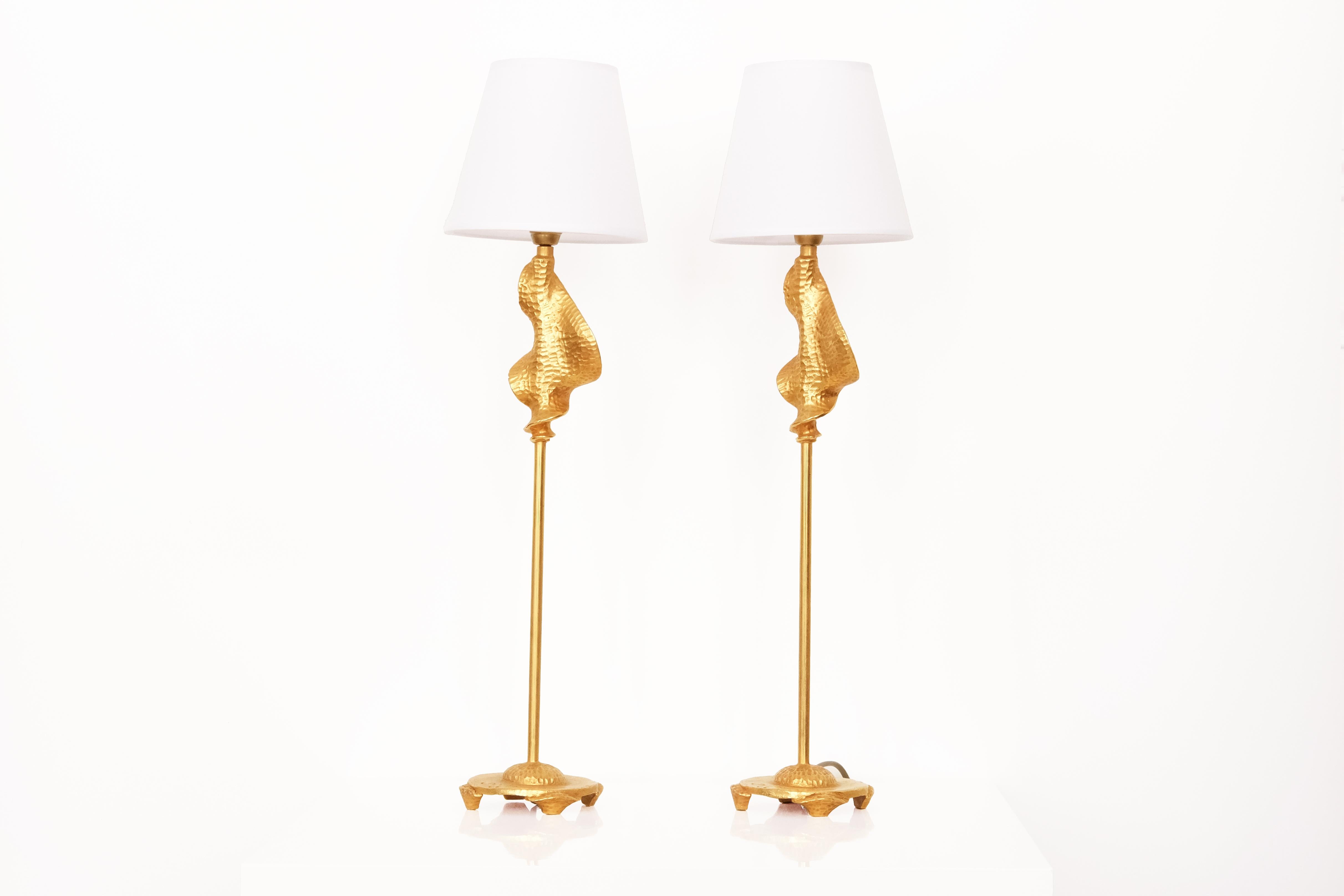 French Pair of Signed Table Lamps in Gilded Bronze by Nicolas De Waël for Fondica, 2000 For Sale