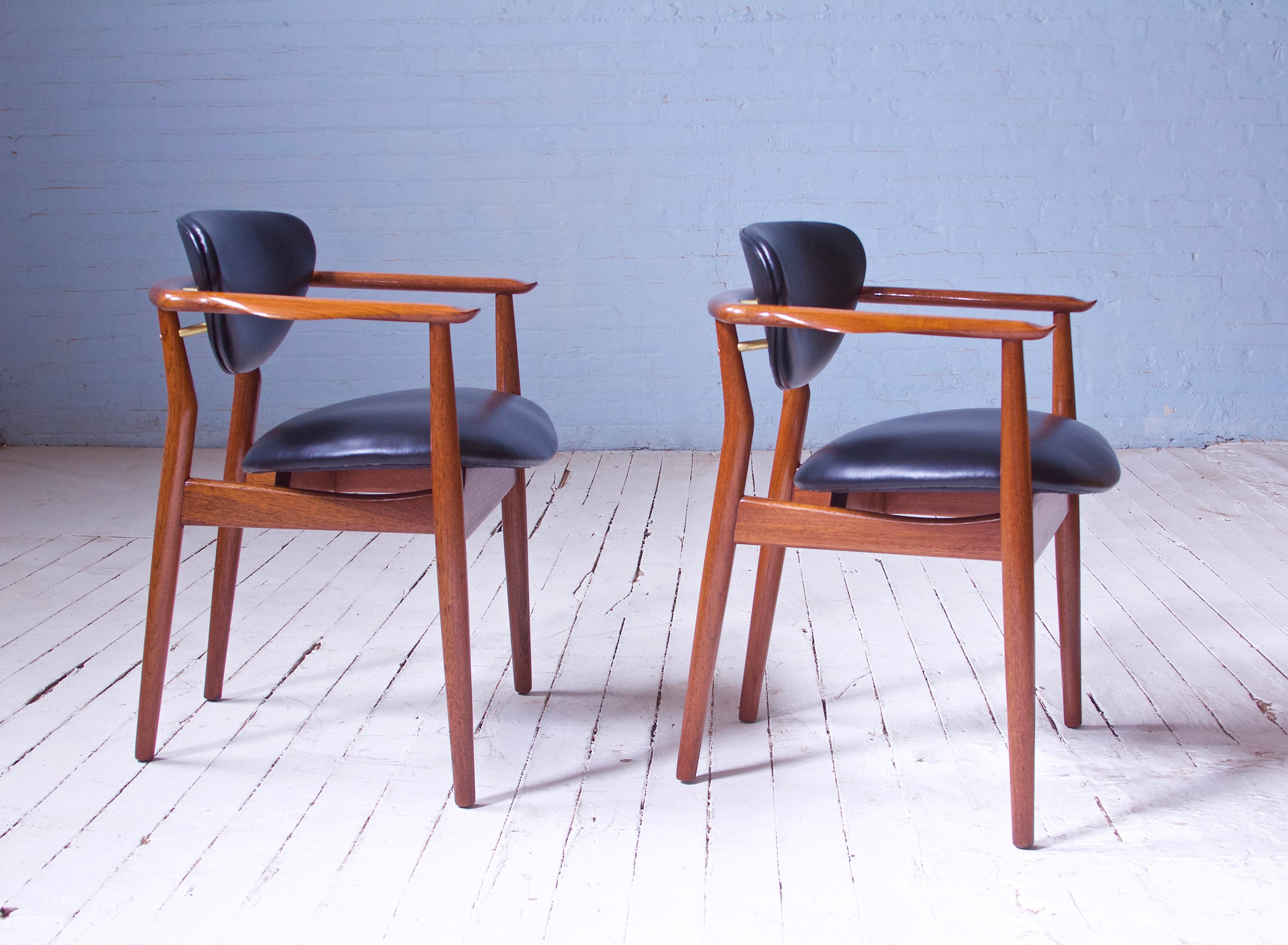 Metalwork Pair of Signed Vintage Finn Juhl '109' Armchairs in Teak, Leather & Brass, 1946