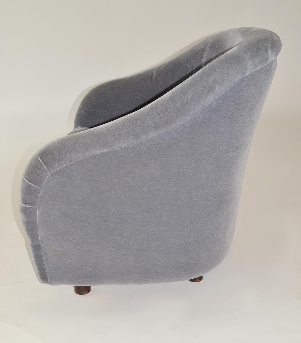 20th Century Pair of Signed Ward Bennett for Brickell Assoc Tub Lounge Chairs in Gray Mohair For Sale