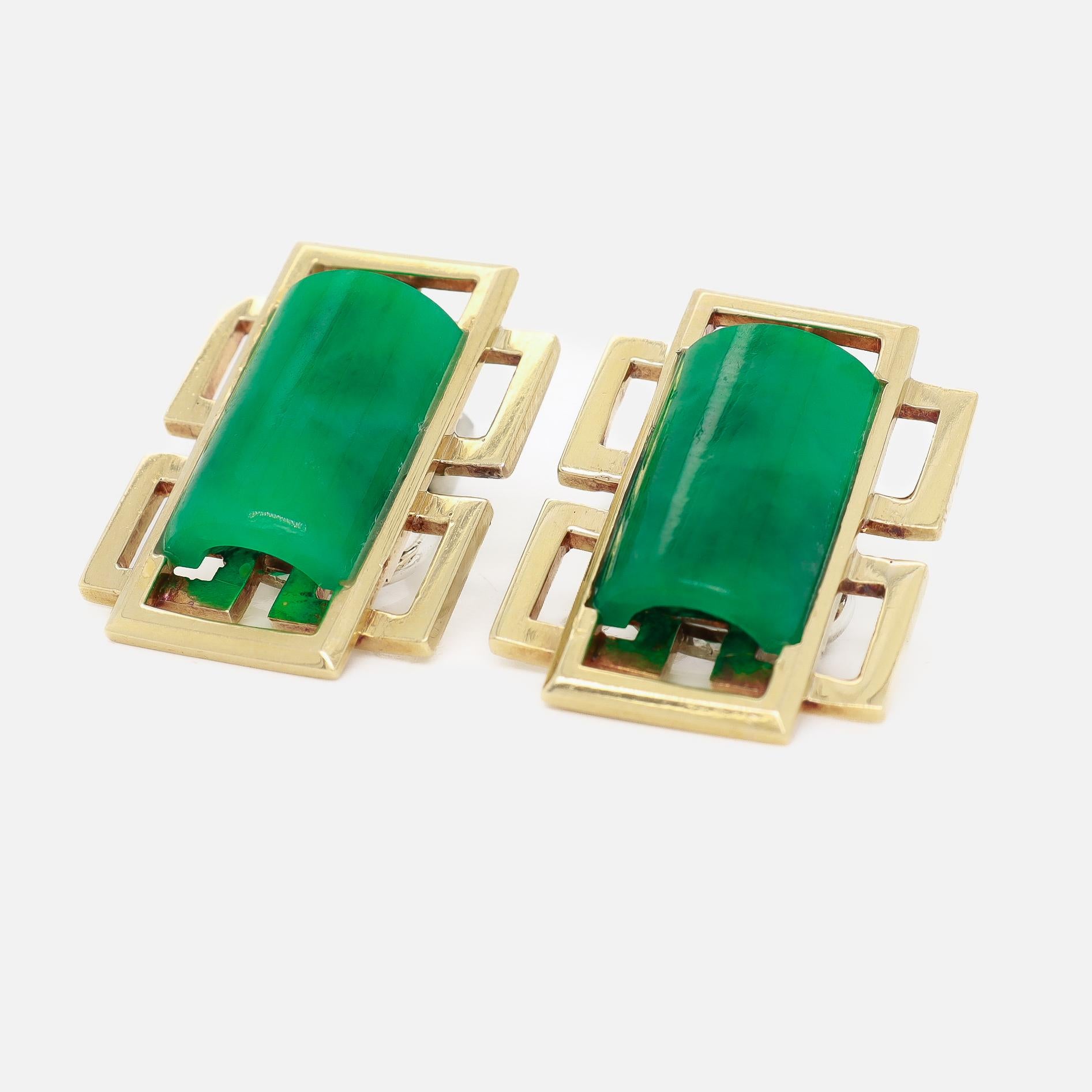 Pair of Signed Wedderien Mid-Century Modern 18K Gold & Jade Clip-On Earrings For Sale 4