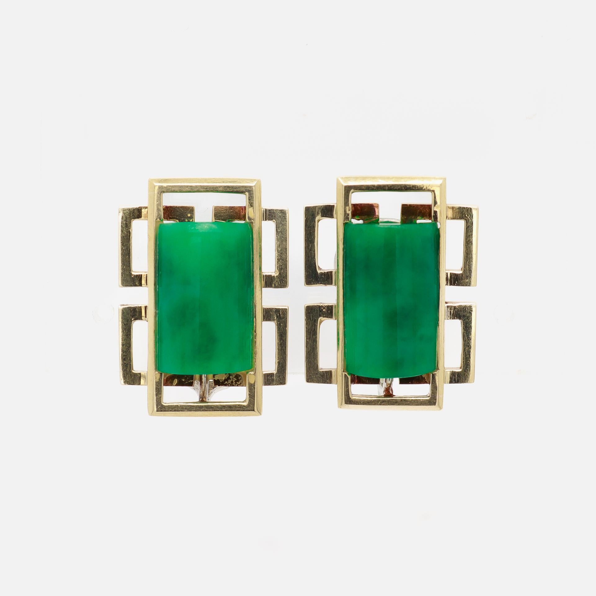 Pair of Signed Wedderien Mid-Century Modern 18K Gold & Jade Clip-On Earrings For Sale 1