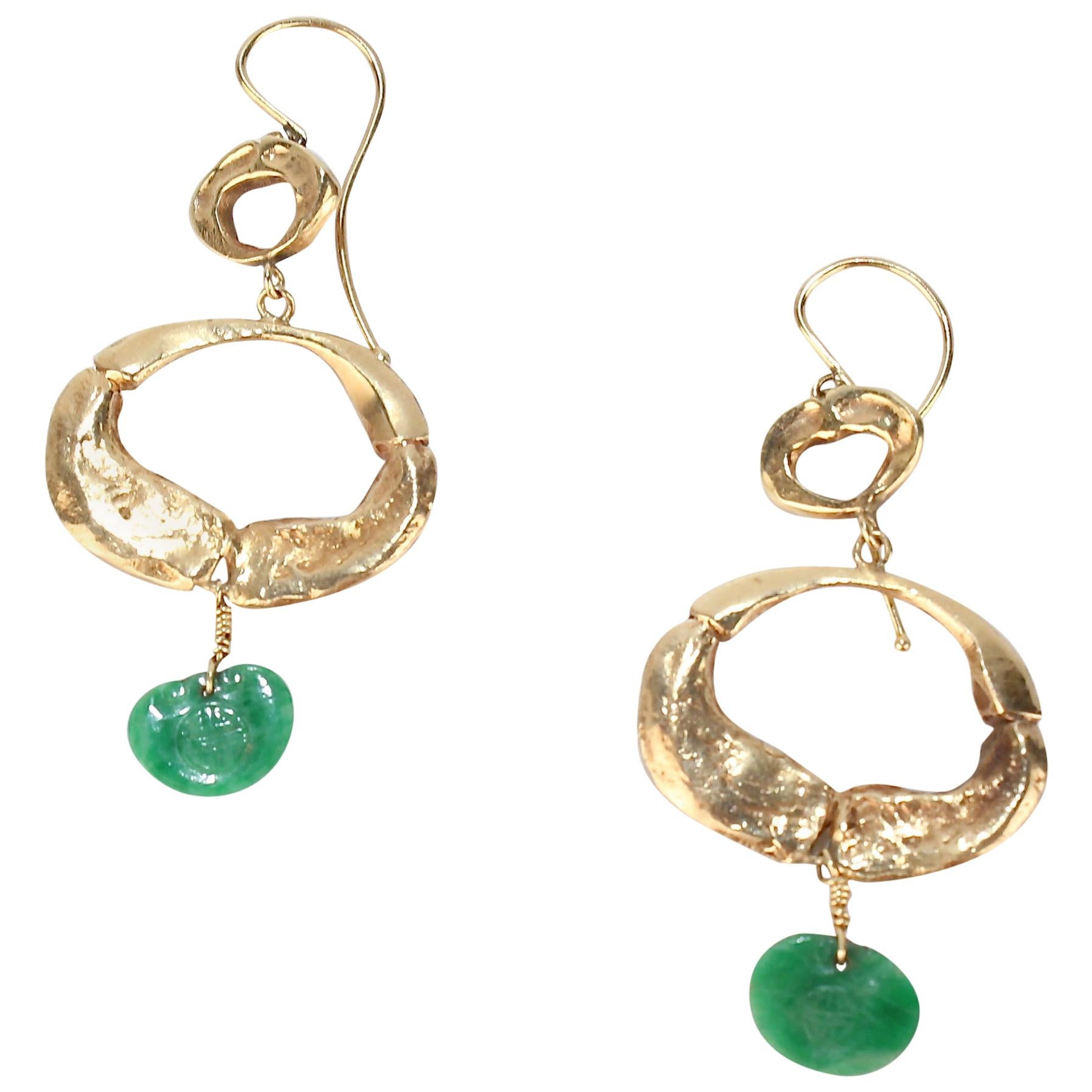 Pair of Wesley Emmons Organic Modern 14K Gold and Jade Pendant Earrings For Sale