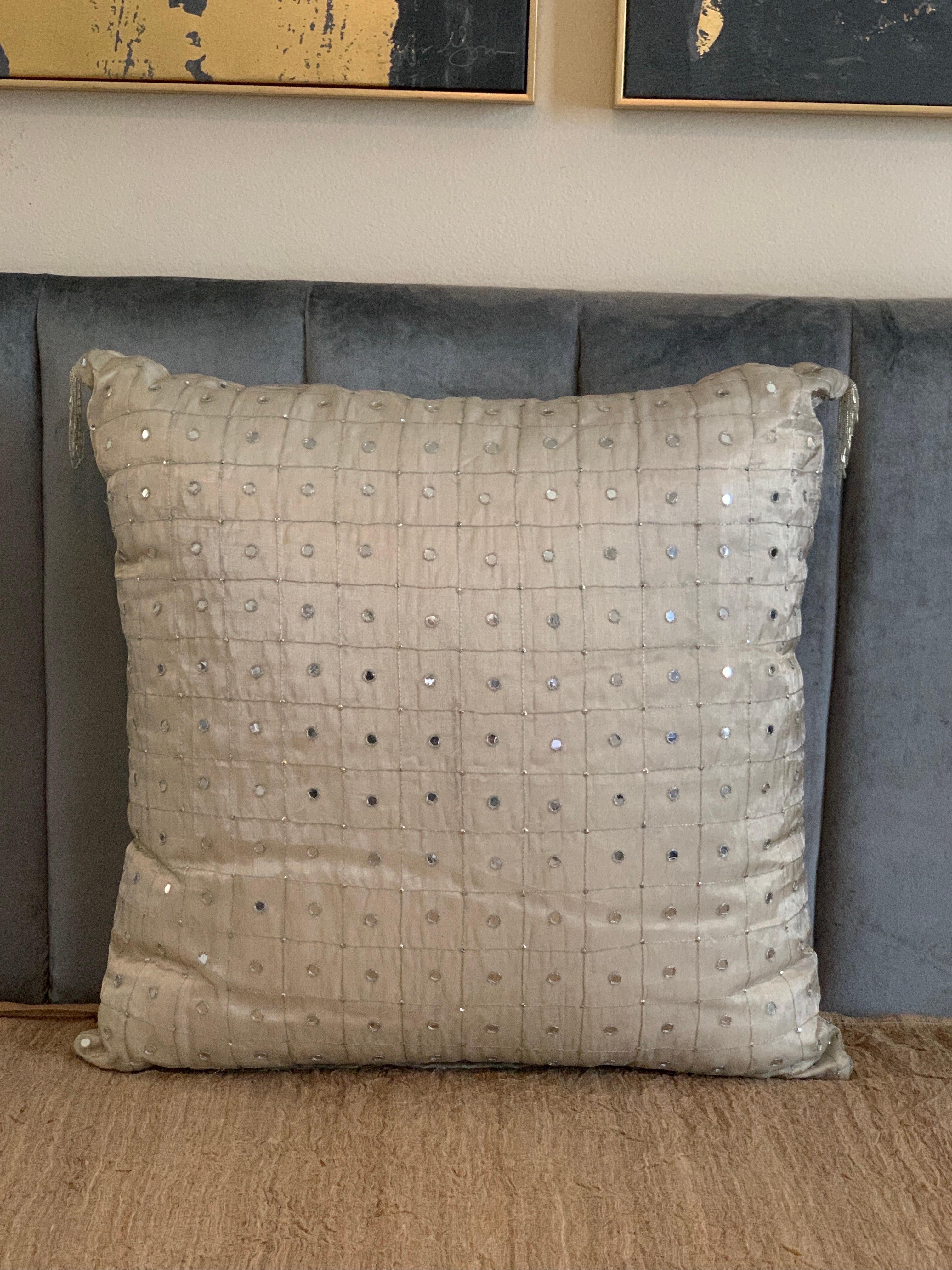 Pair of Silk & Embroidered Silver Square European Pillows from Luxe Bedding Set For Sale 2