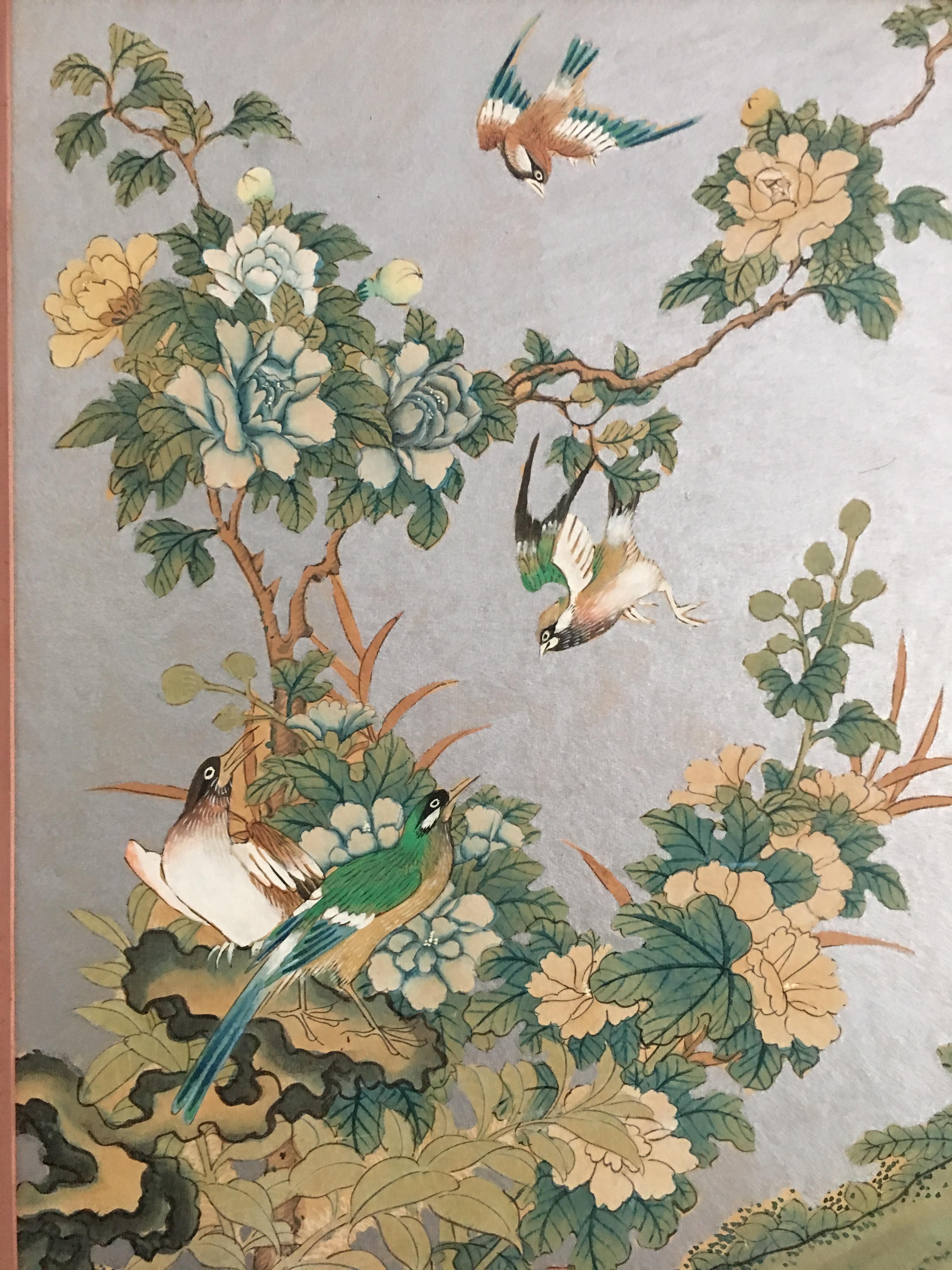 Pair of Silver 1930s Chinoiserie Wallpaper Remnants Newly Framed In Good Condition In Stamford, CT